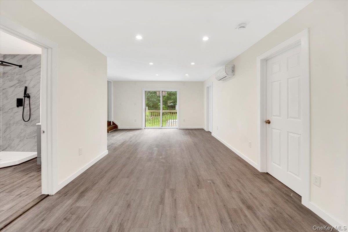 8 Pioneer Trail, Monroe, NY 10950