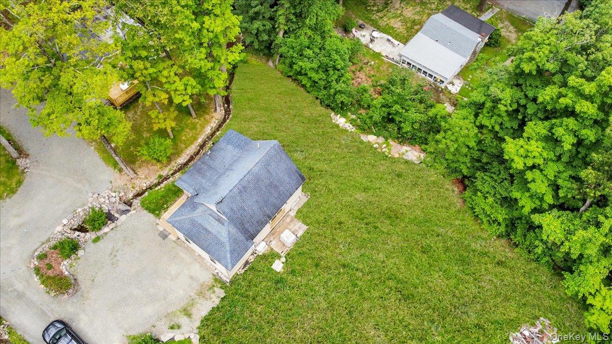 8 Pioneer Trail, Monroe, NY 10950