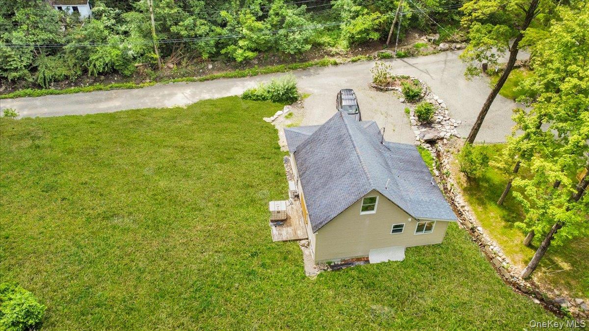 8 Pioneer Trail, Monroe, NY 10950