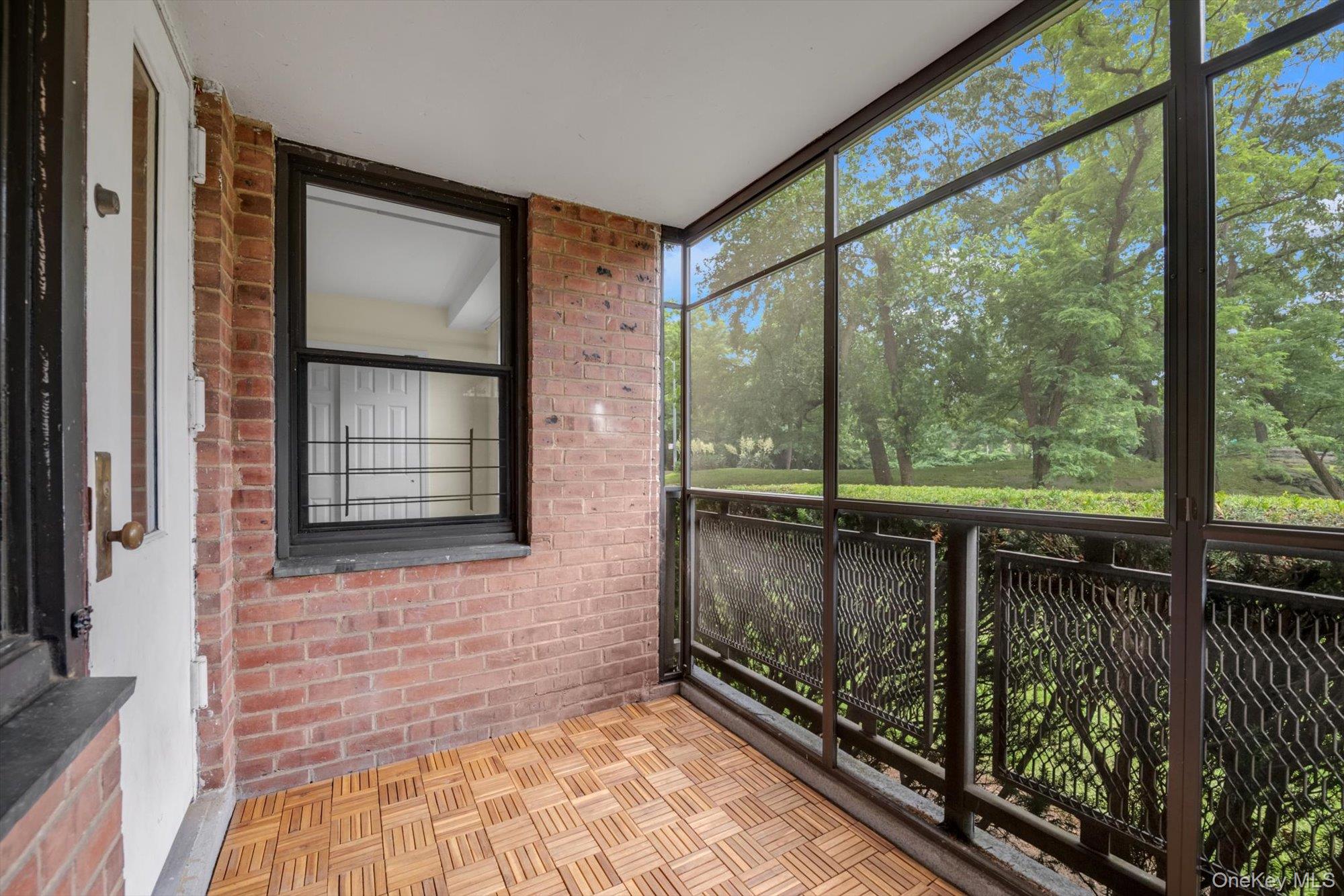 4705 Henry Hudson Parkway W # 1J, Bronx, NY 10471