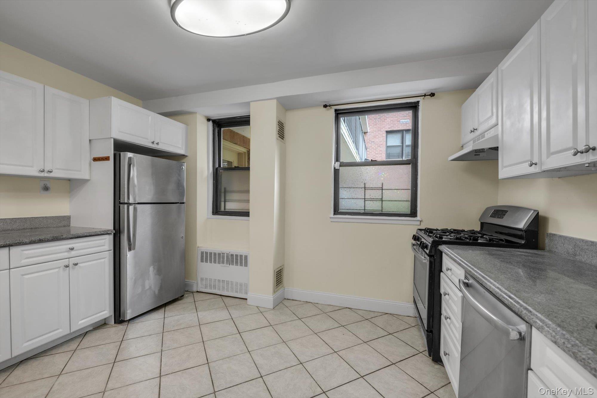 4705 Henry Hudson Parkway W # 1J, Bronx, NY 10471