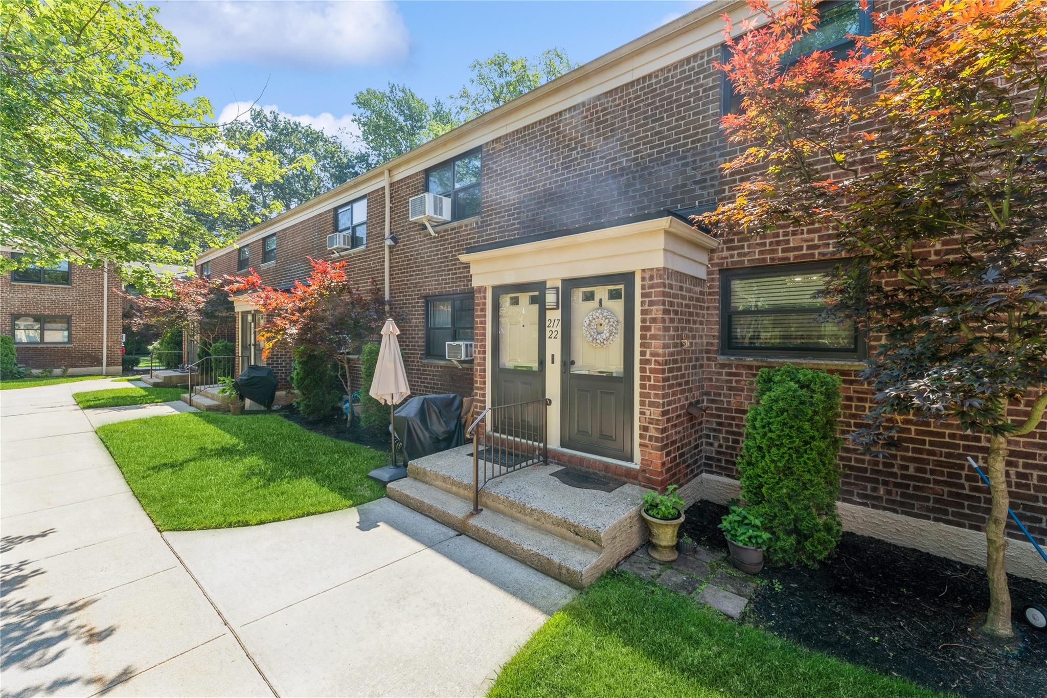 217-22 73rd Avenue # Upper, Oakland Gardens, NY 11364