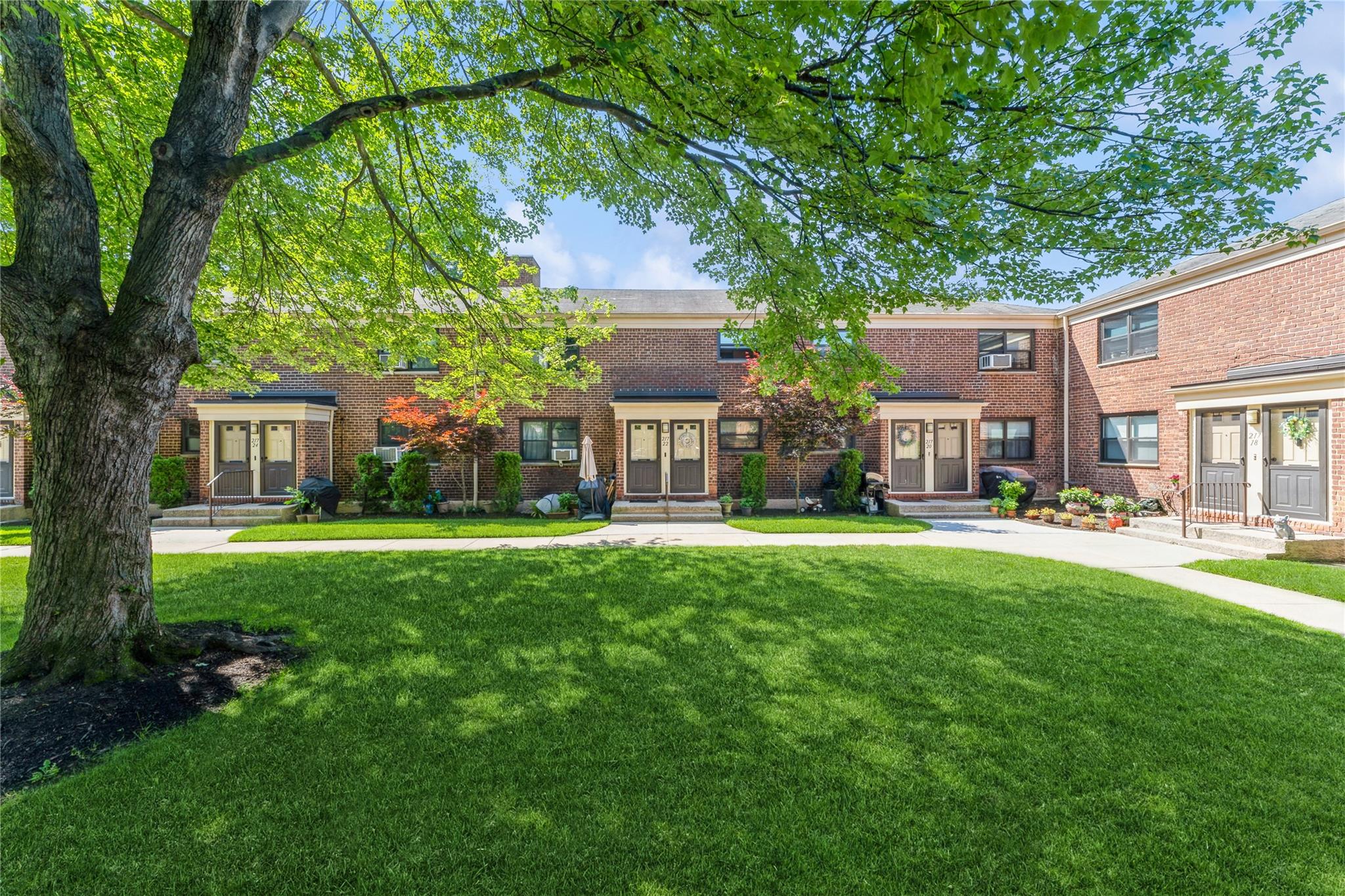 217-22 73rd Avenue # Upper, Oakland Gardens, NY 11364