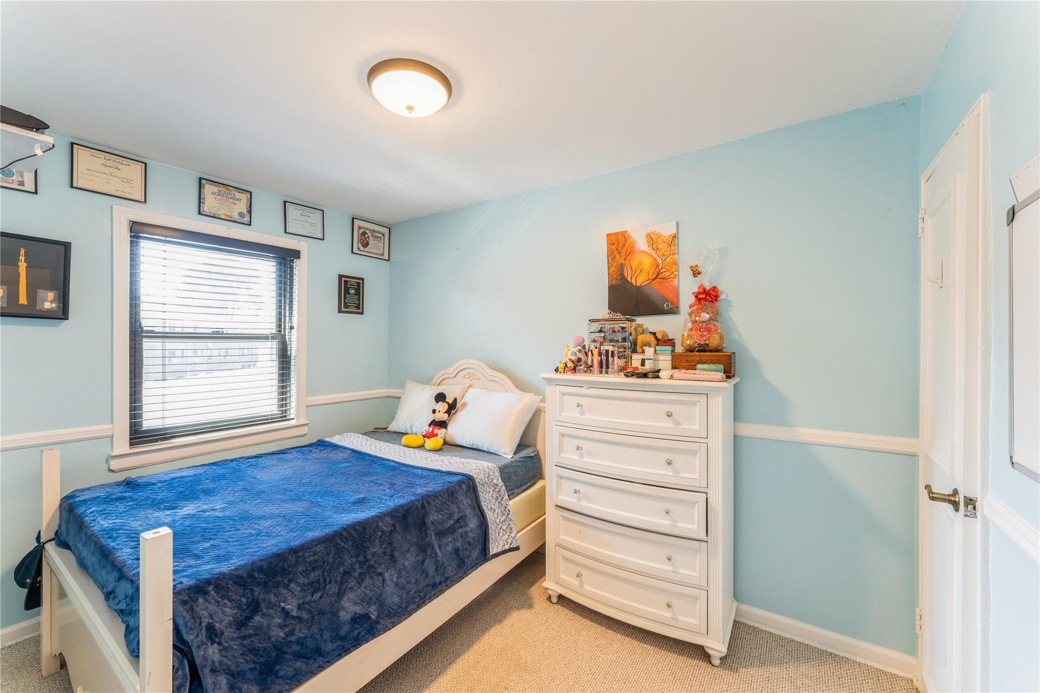 217-22 73rd Avenue # Upper, Oakland Gardens, NY 11364