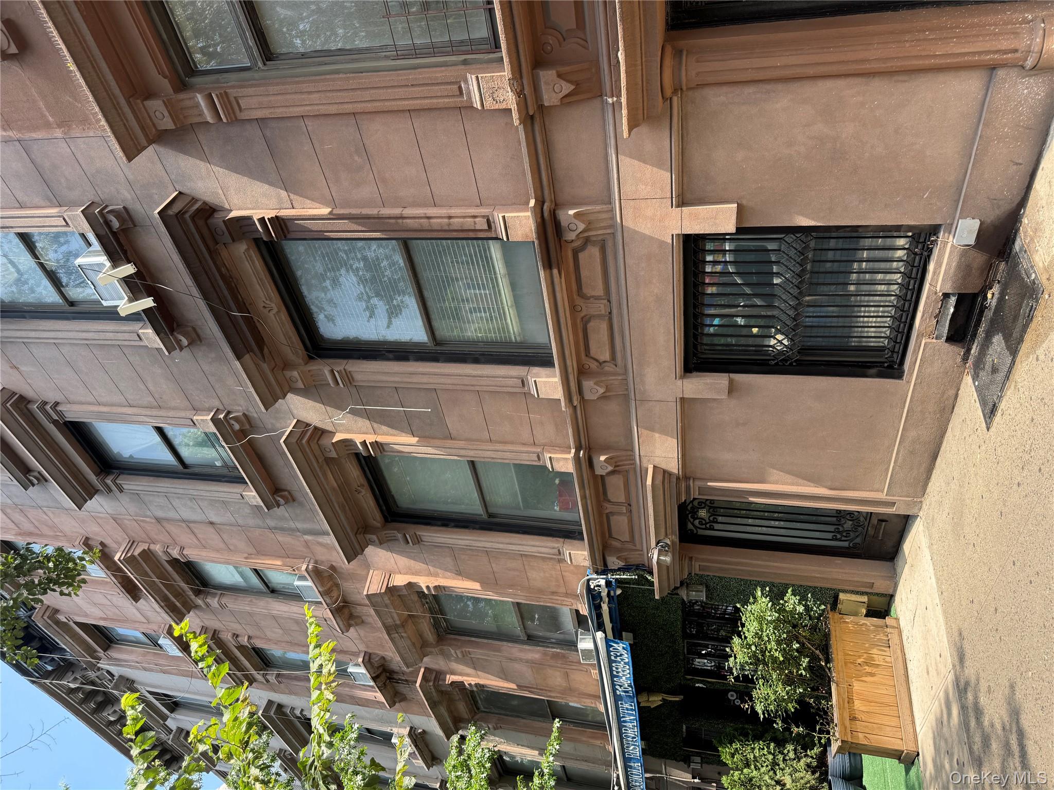 239 East 116 Street, New York (Manhattan), NY 10029