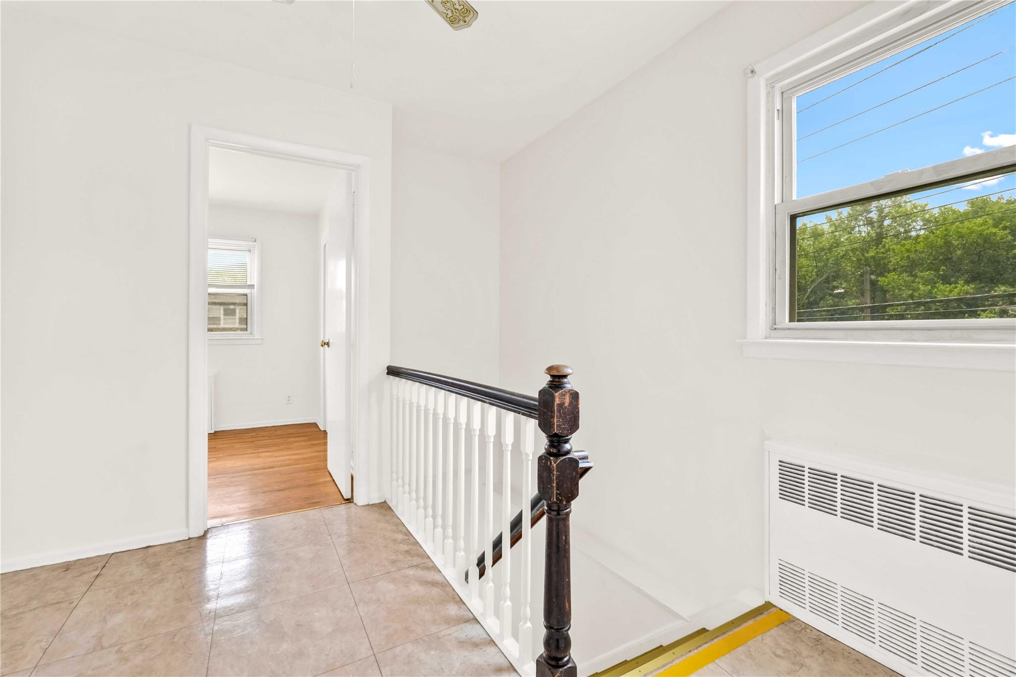 140-03 poplar, Flushing, NY 11355