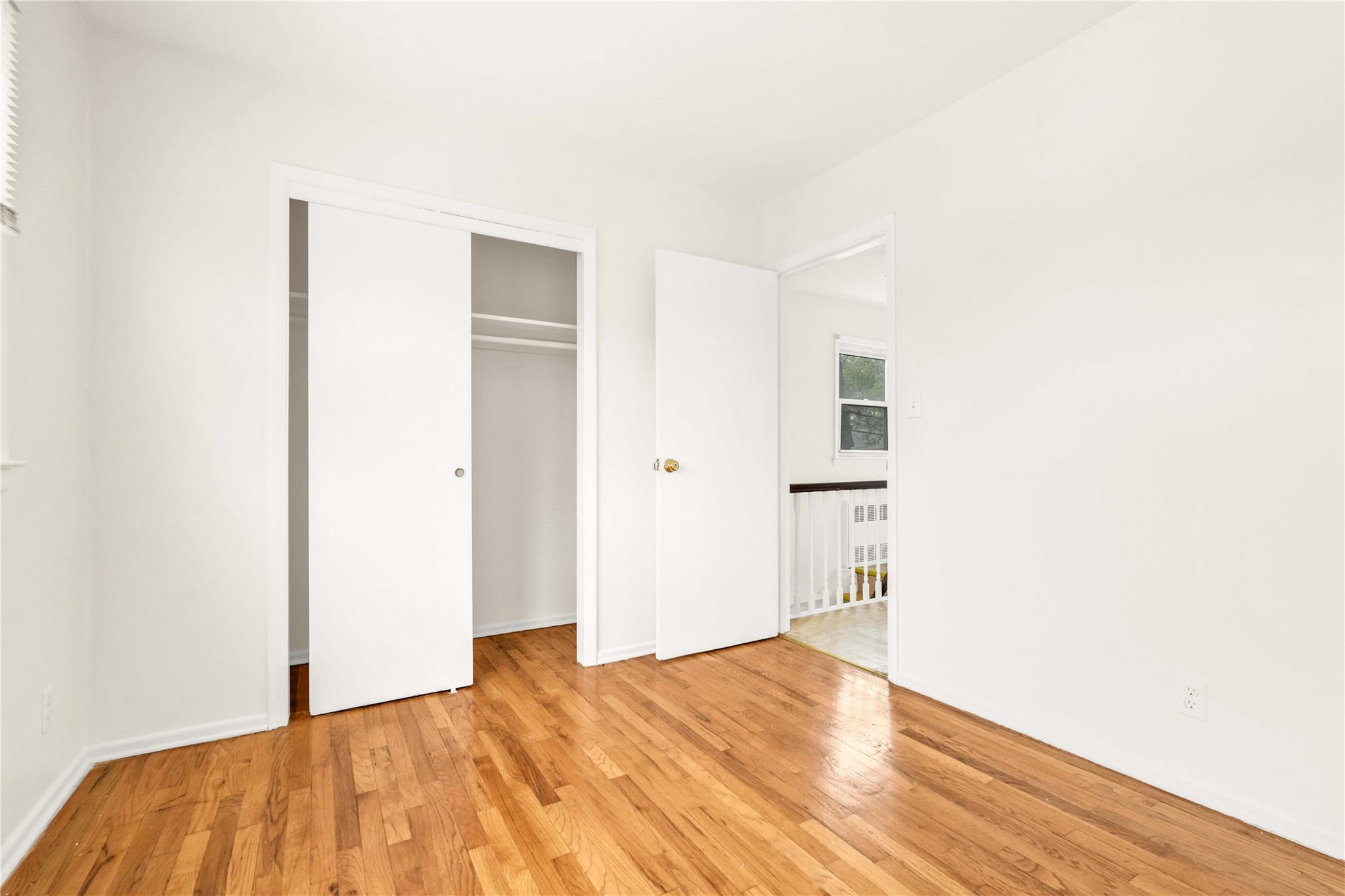 140-03 poplar, Flushing, NY 11355