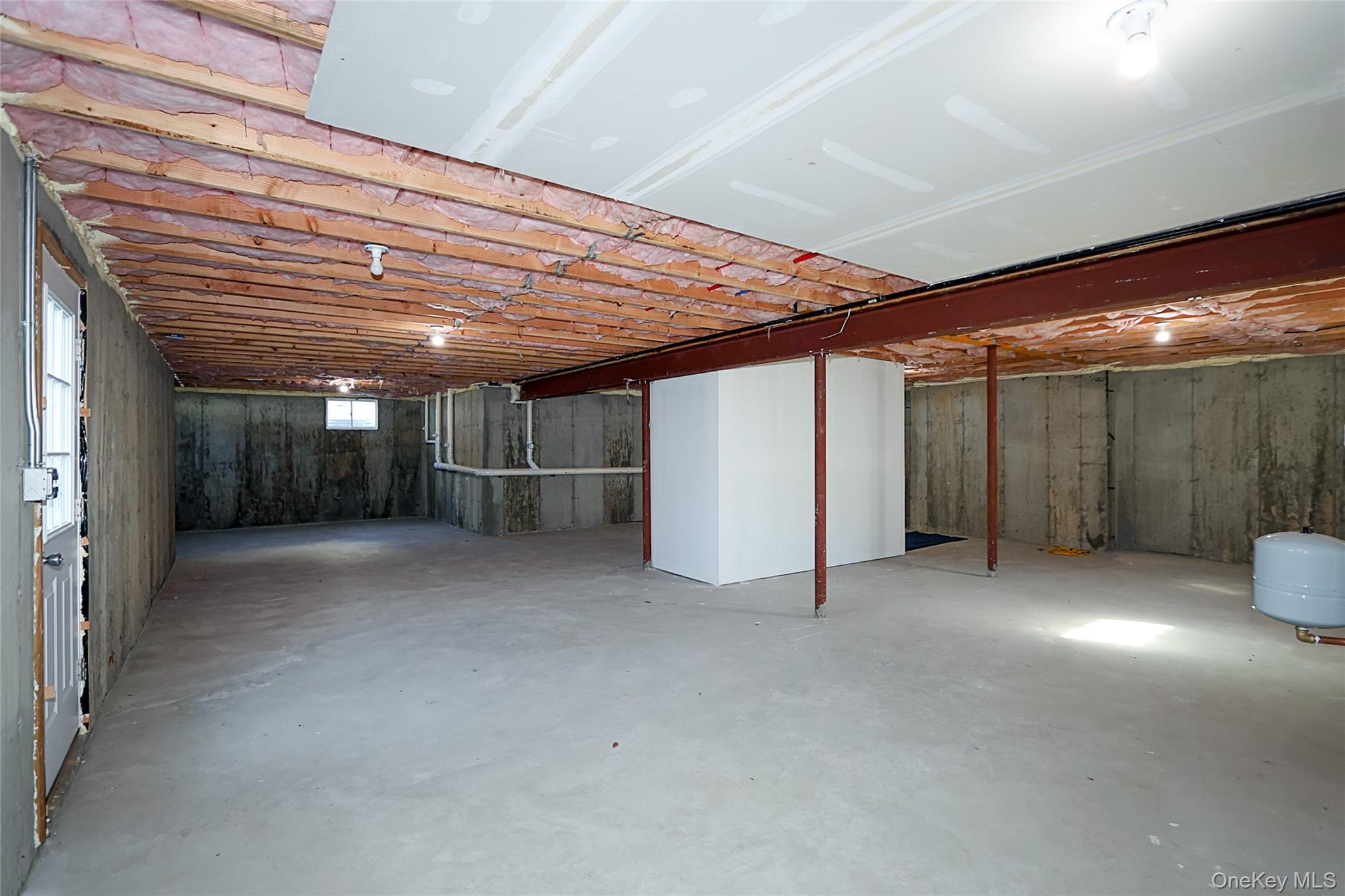 1772 Rose Street, Merrick, NY 11566