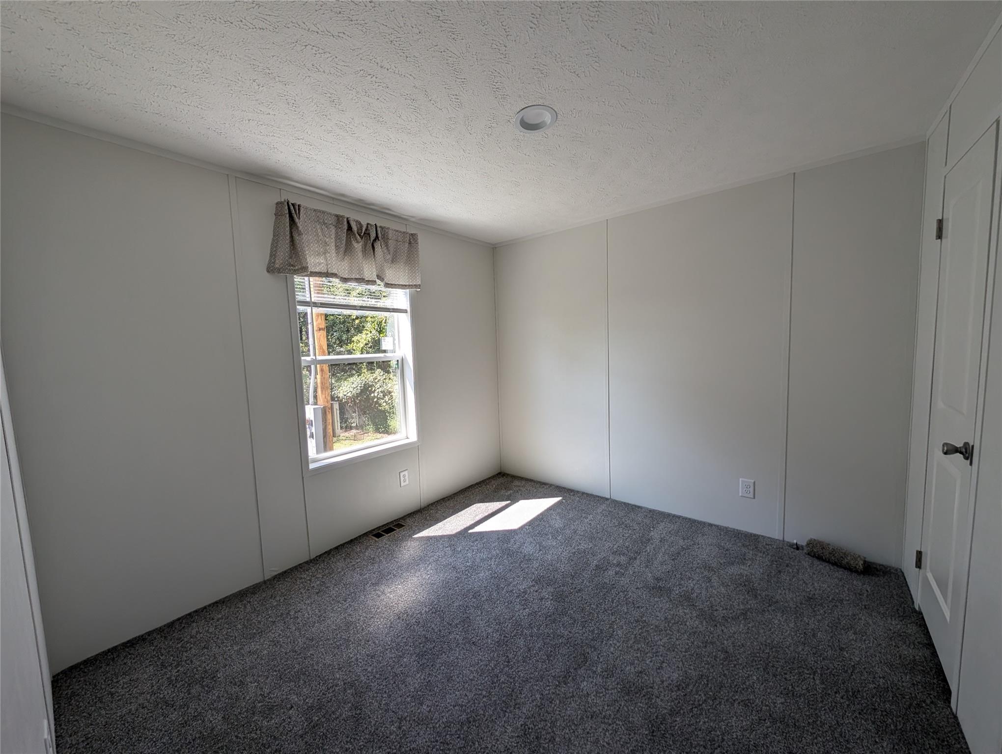 11 Square Hill Road # #27, New Windsor, NY 12553