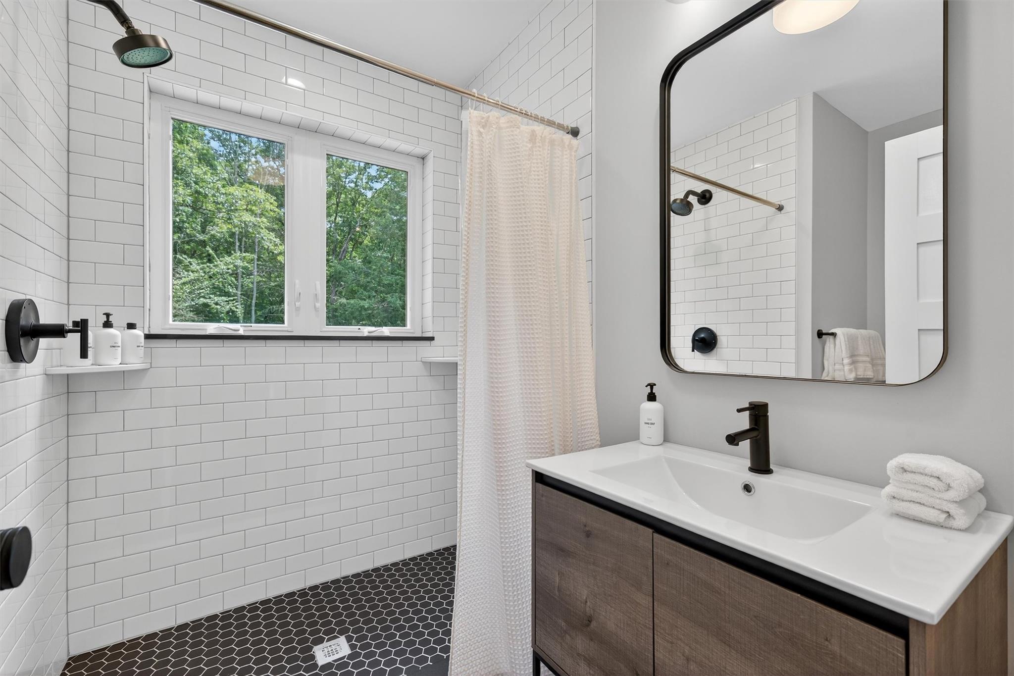 107 Maple Lane, Narrowsburg, NY 12764