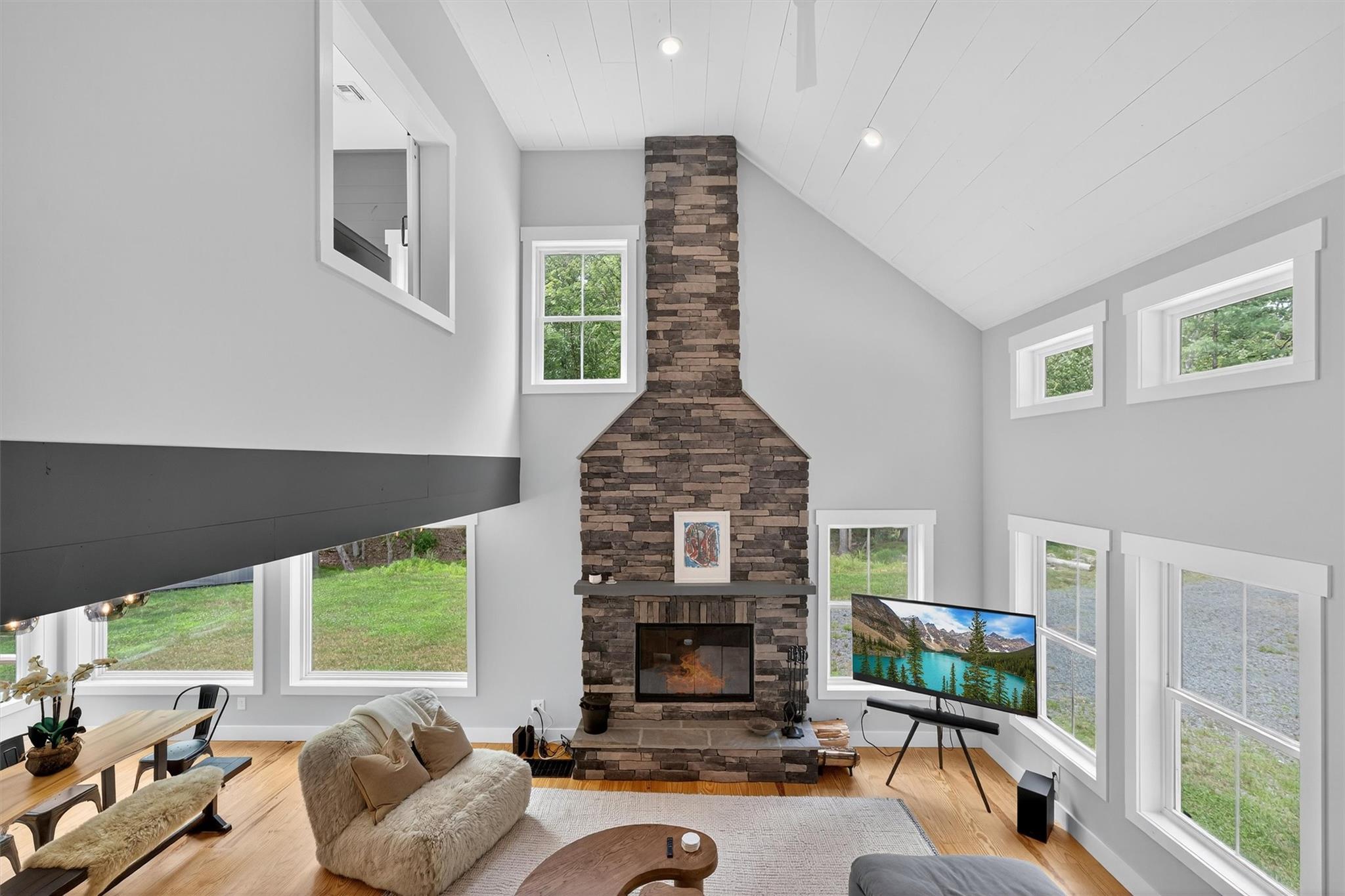 107 Maple Lane, Narrowsburg, NY 12764