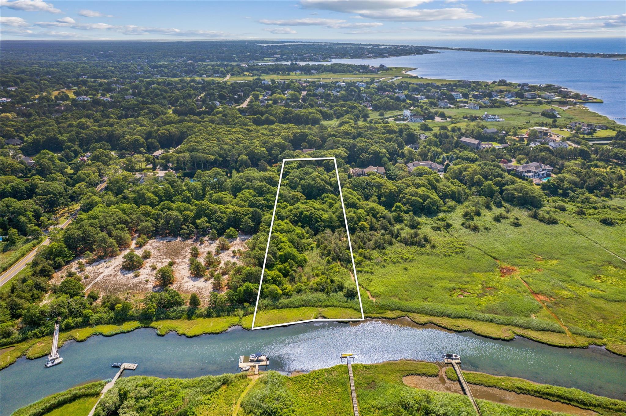 27 Jagger Lane, Westhampton, NY 11977