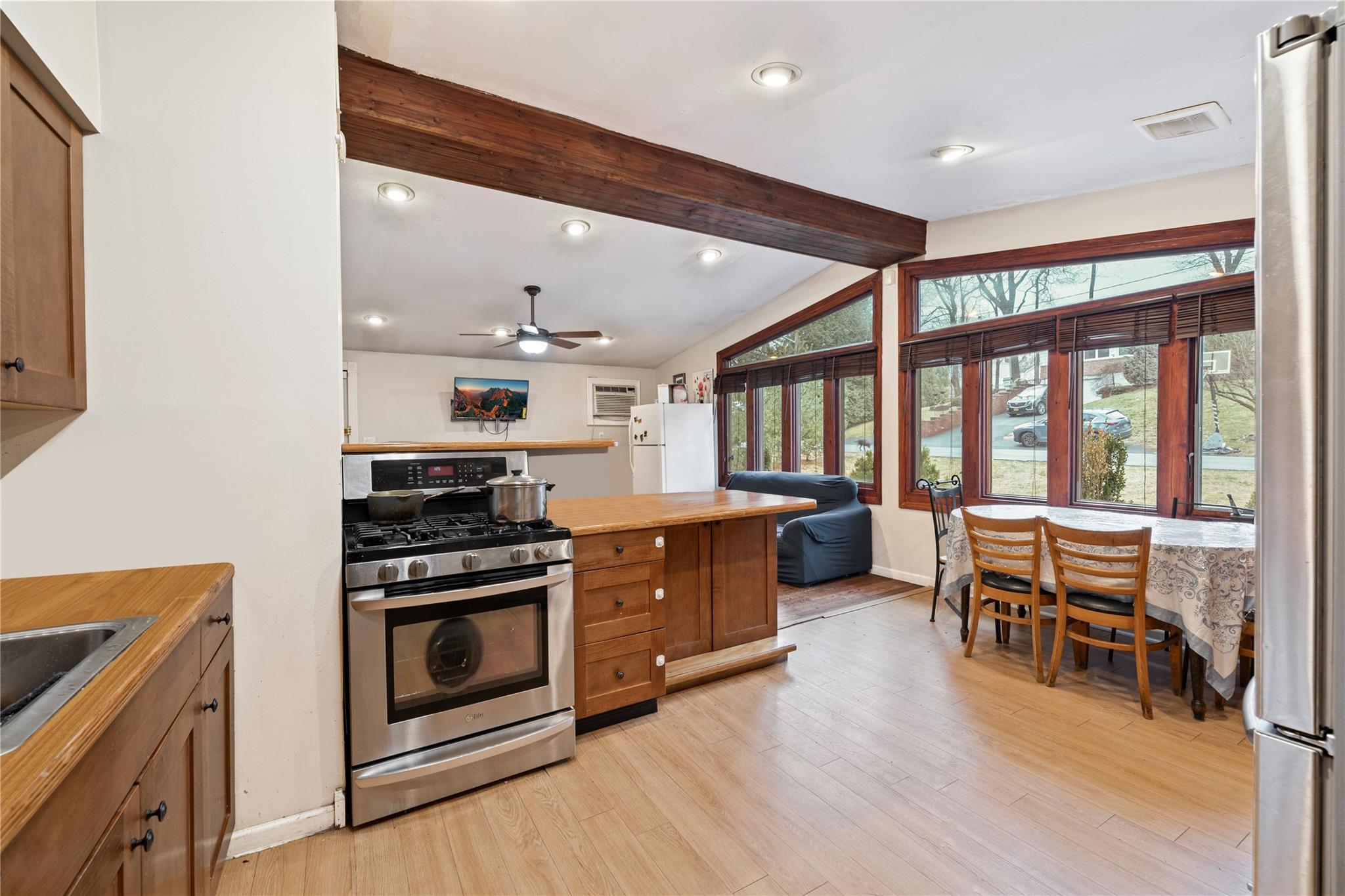 83 E Hall Avenue, New City, NY 10956