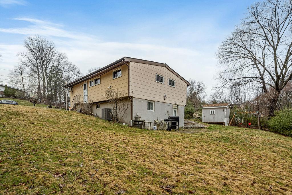 83 E Hall Avenue, New City, NY 10956