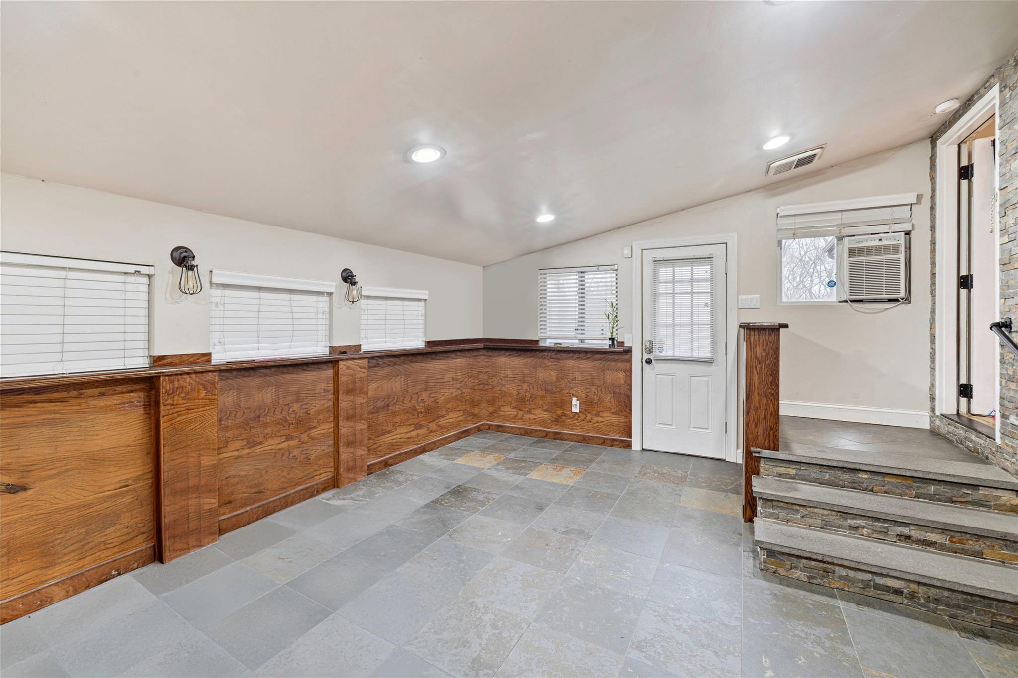 83 E Hall Avenue, New City, NY 10956