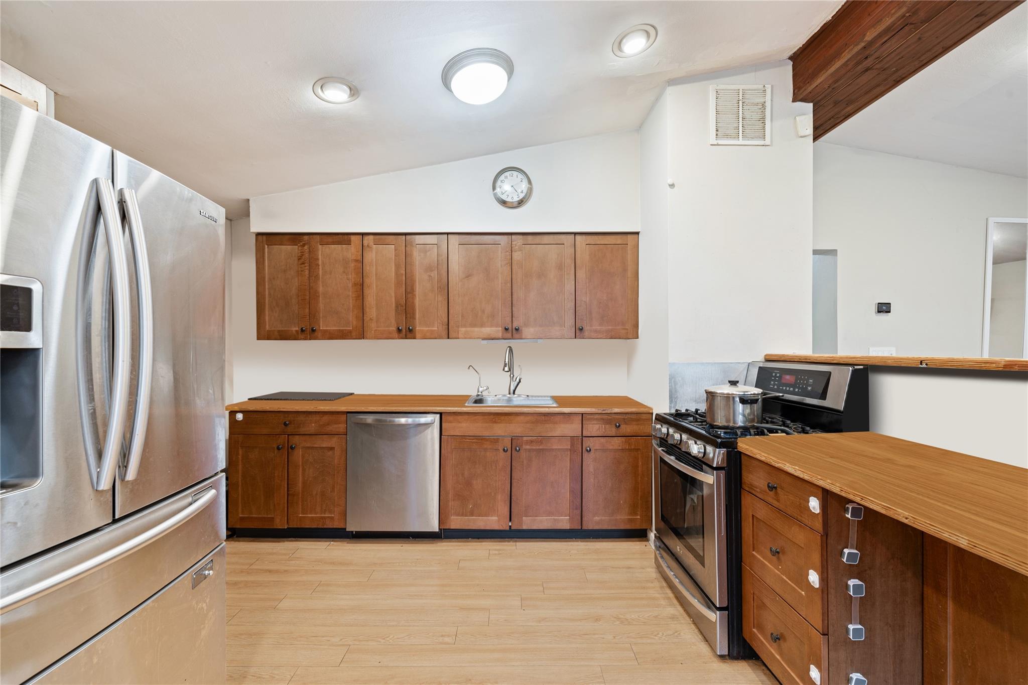 83 E Hall Avenue, New City, NY 10956