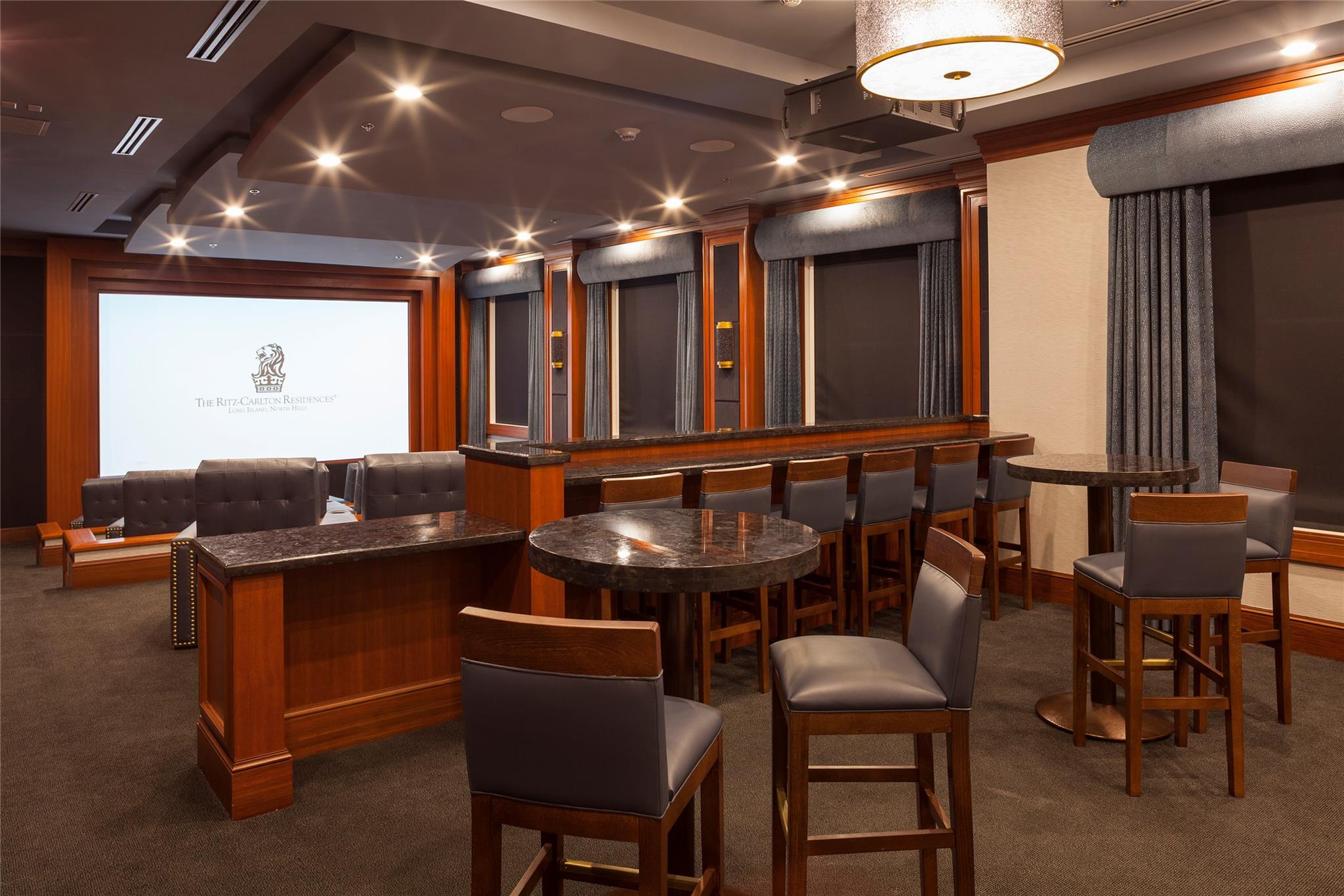 2000 Royal Court # 2312, North Hills, NY 11040