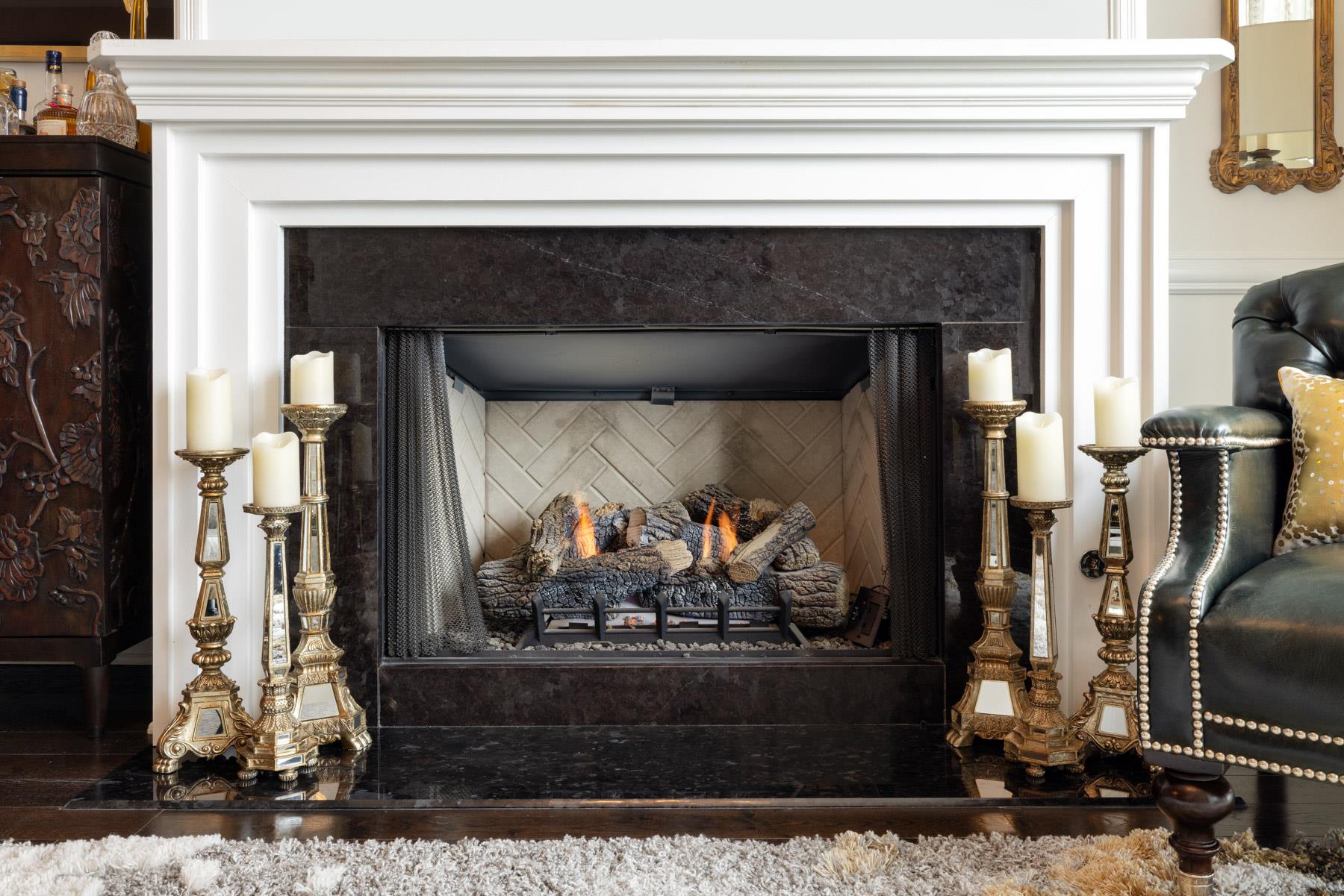 2000 Royal Court # 2312, North Hills, NY 11040