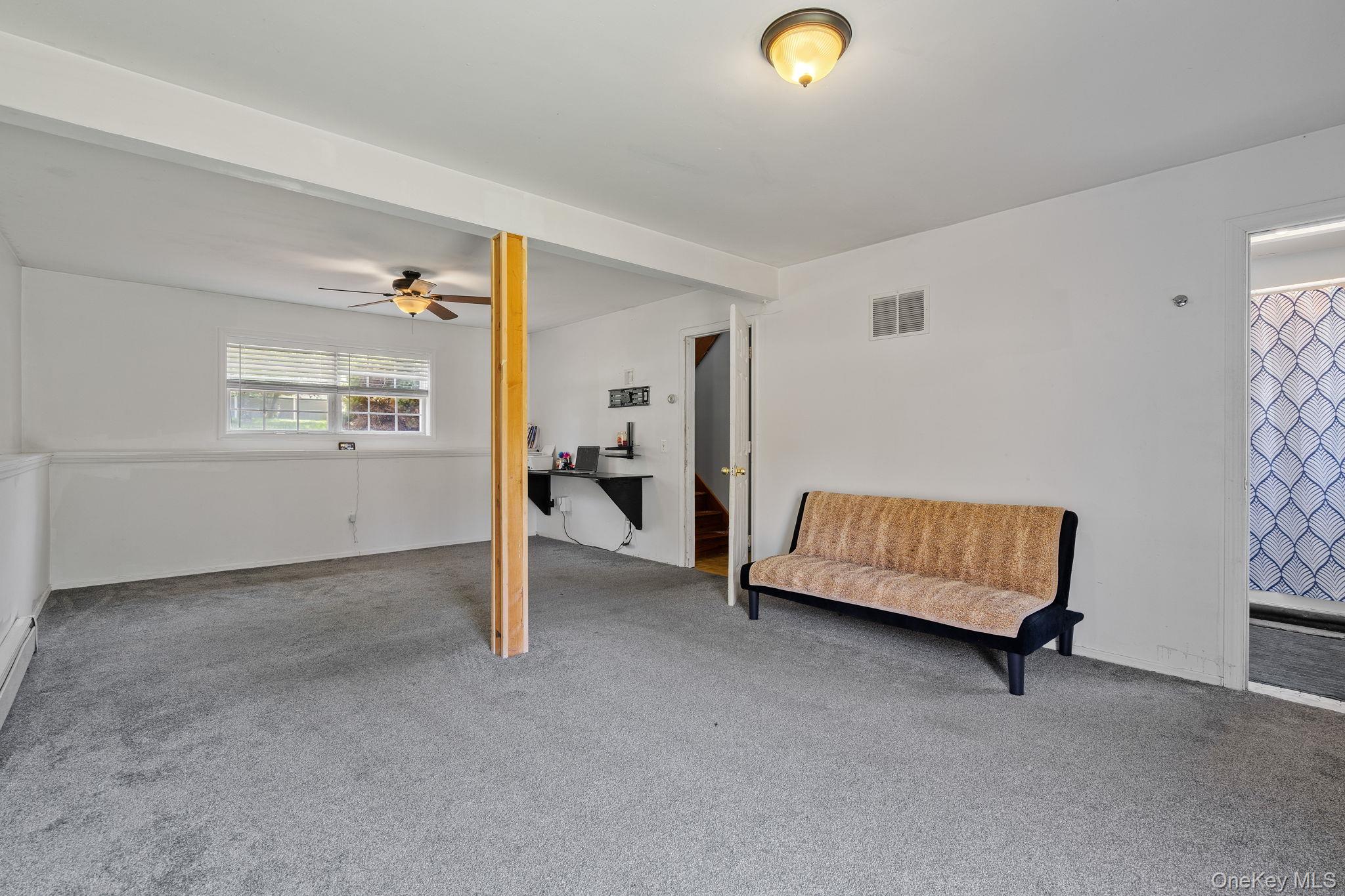 8 Sunnyside Avenue, Walden, NY 12586