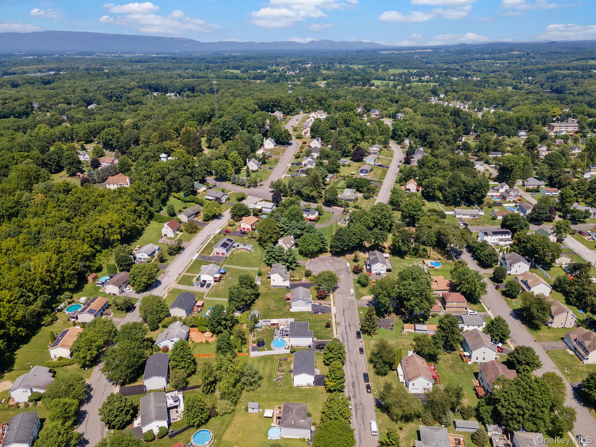 8 Sunnyside Avenue, Walden, NY 12586