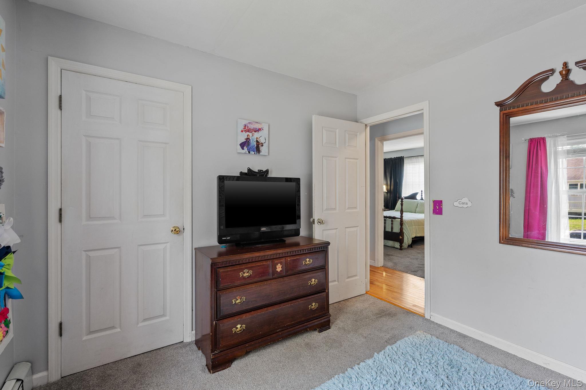 8 Sunnyside Avenue, Walden, NY 12586