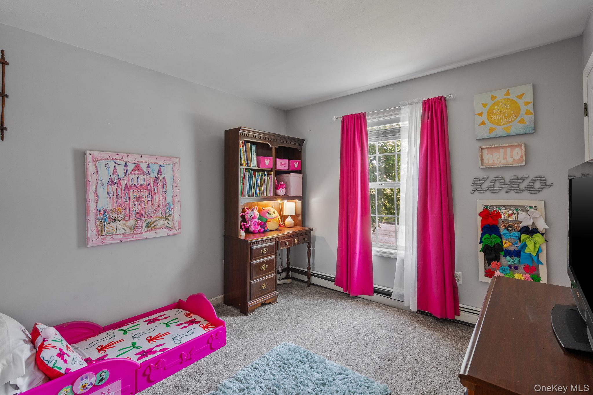 8 Sunnyside Avenue, Walden, NY 12586