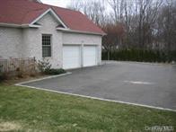 52 Snapdragon Lane, Roslyn Heights, NY 11577