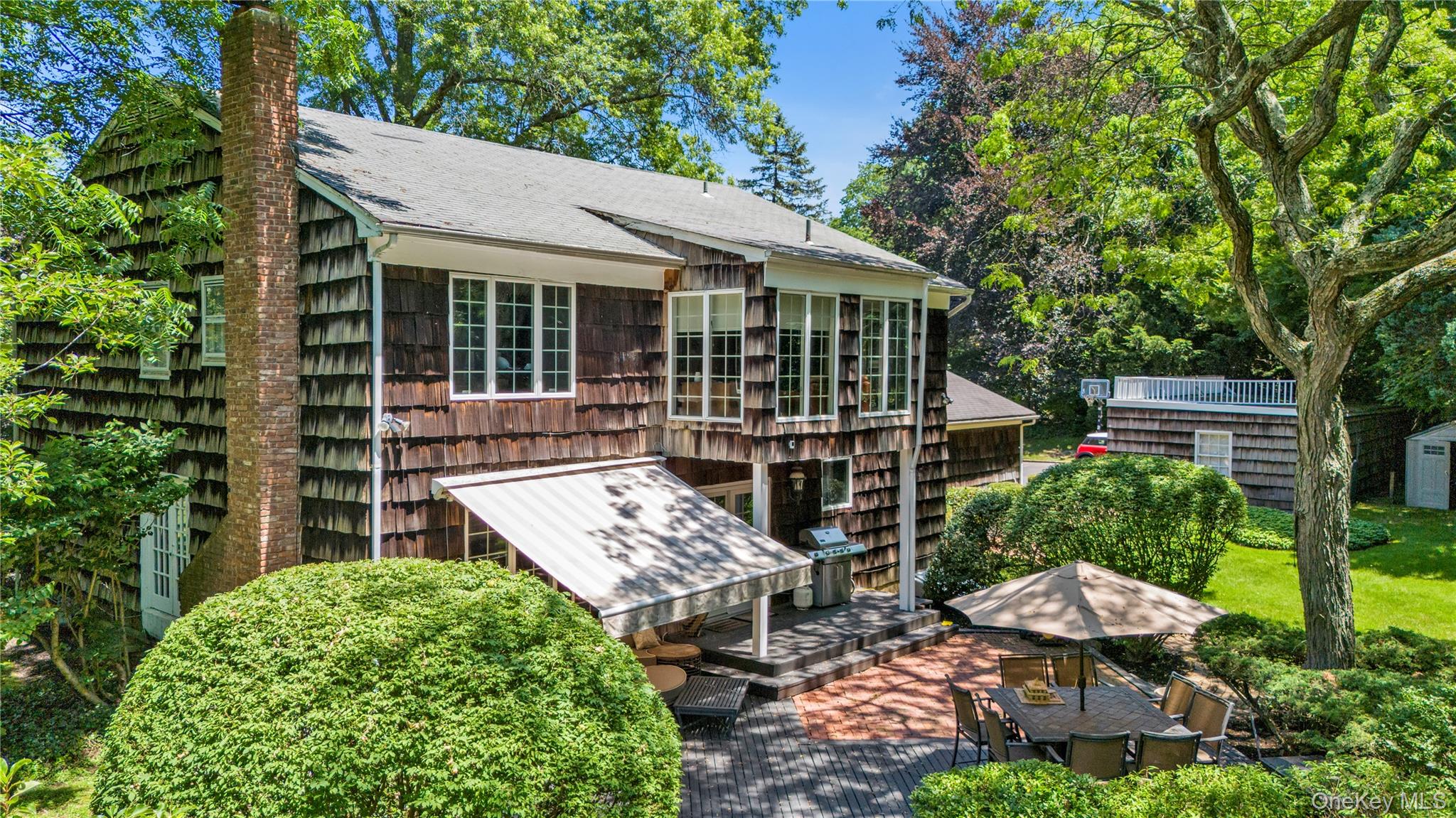 26 Rolling Drive, Brookville, NY 11545