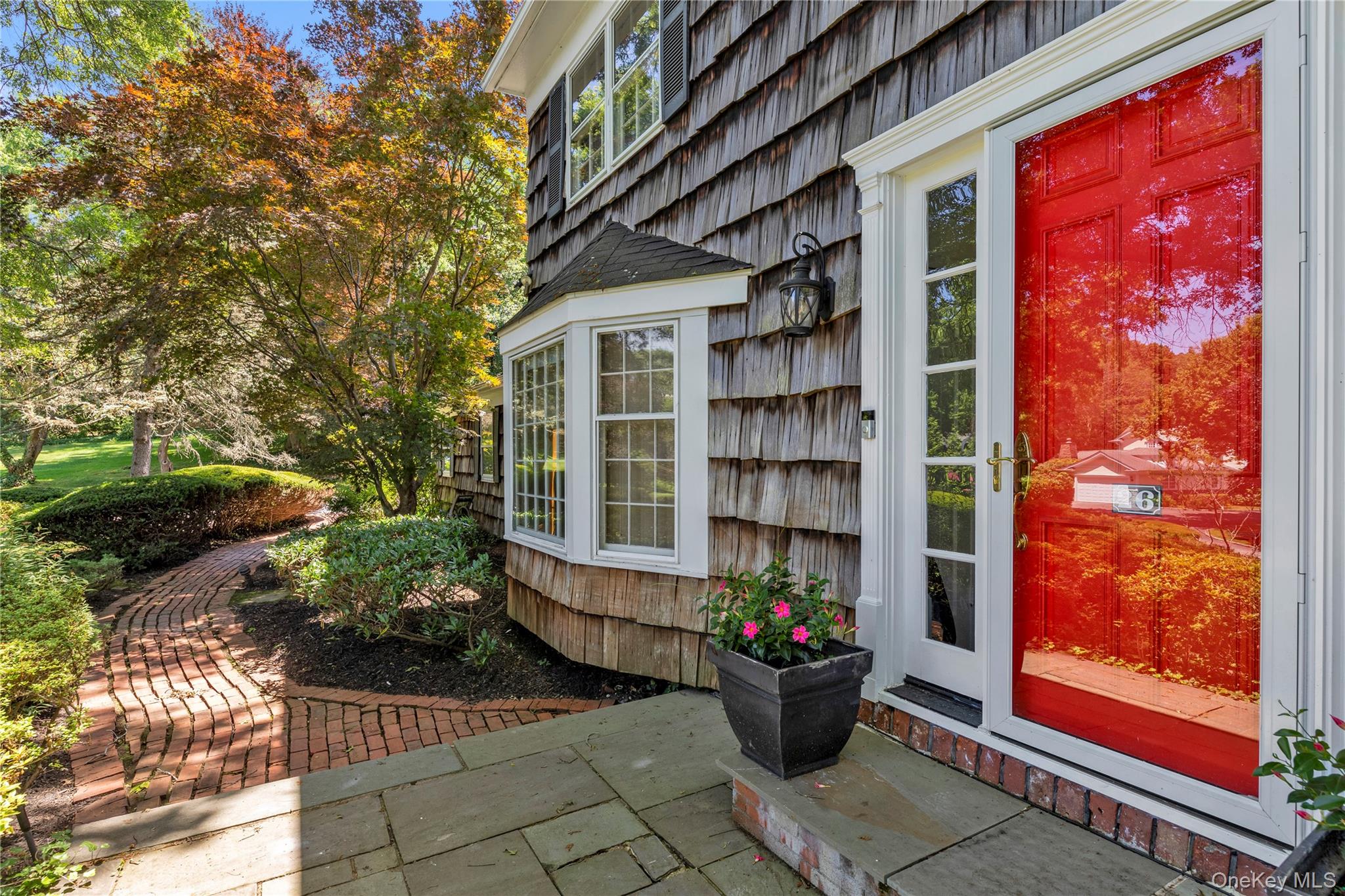 26 Rolling Drive, Brookville, NY 11545