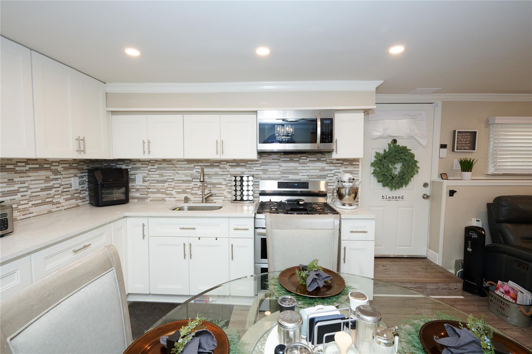 112 N Columbus Avenue, Mount Vernon, NY 10553