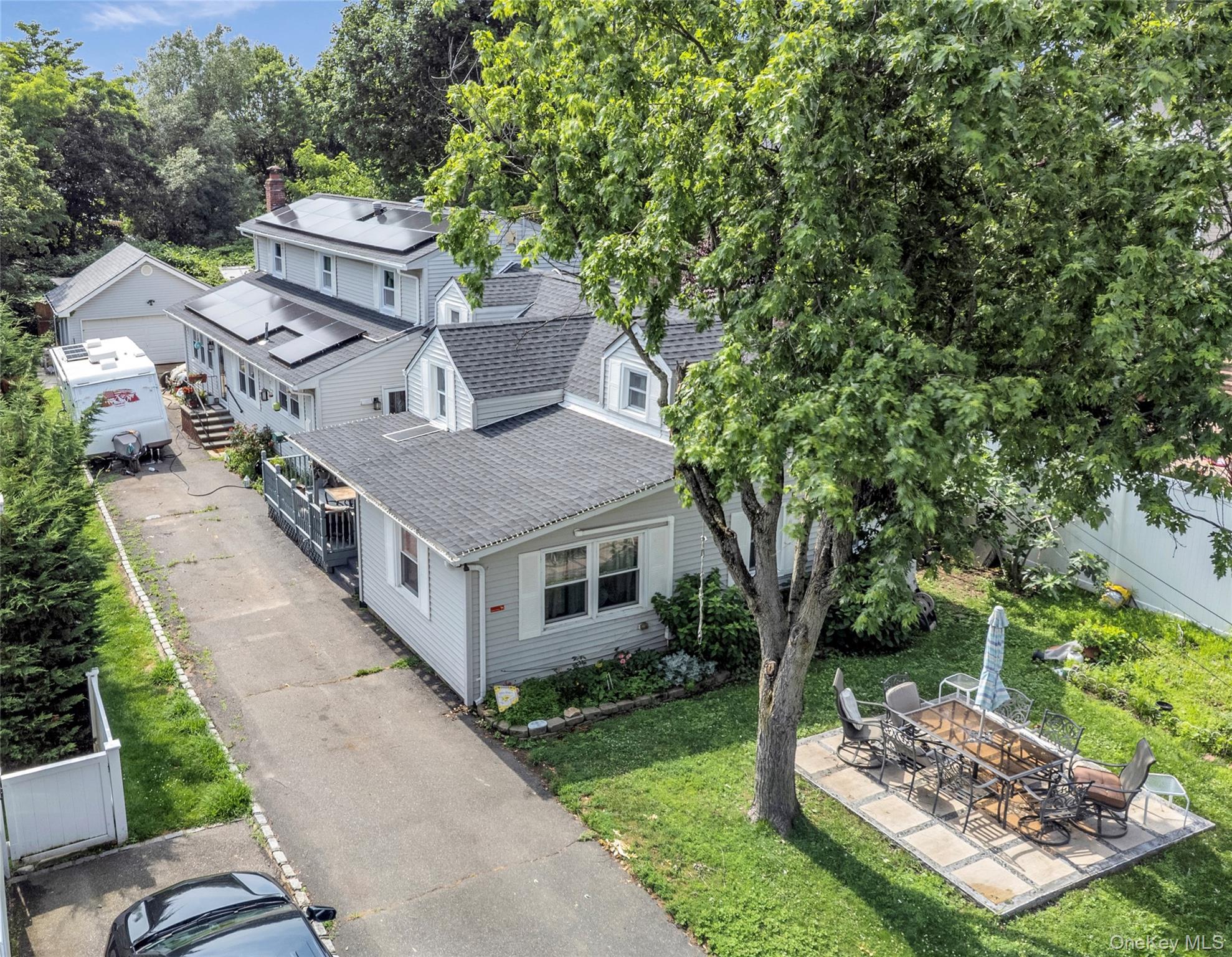 2340A Jackson Avenue, Seaford, NY 11783