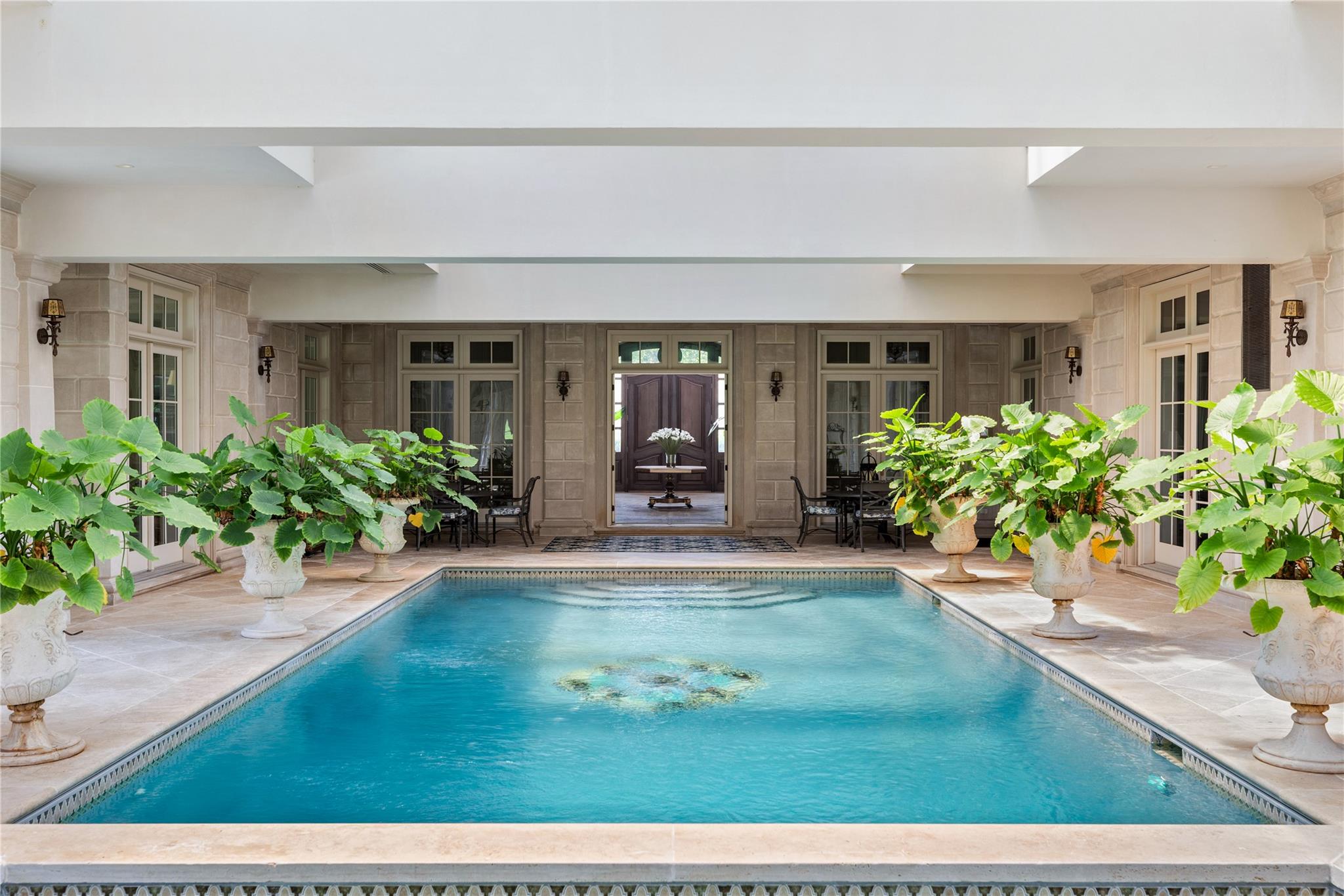 102 Horseshoe Road, Mill Neck, NY 11765