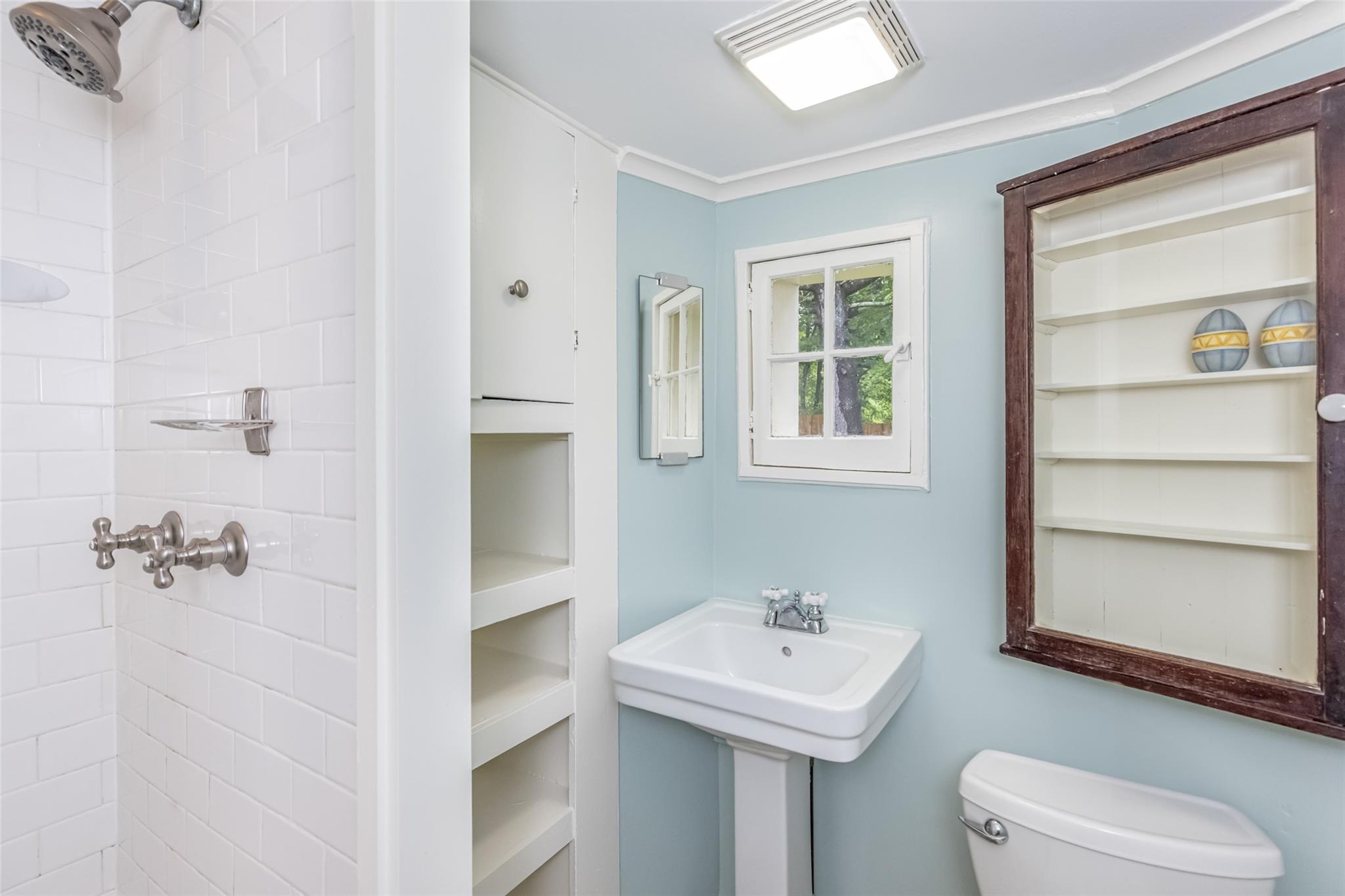 571-575 County Route 2, Accord, NY 12404