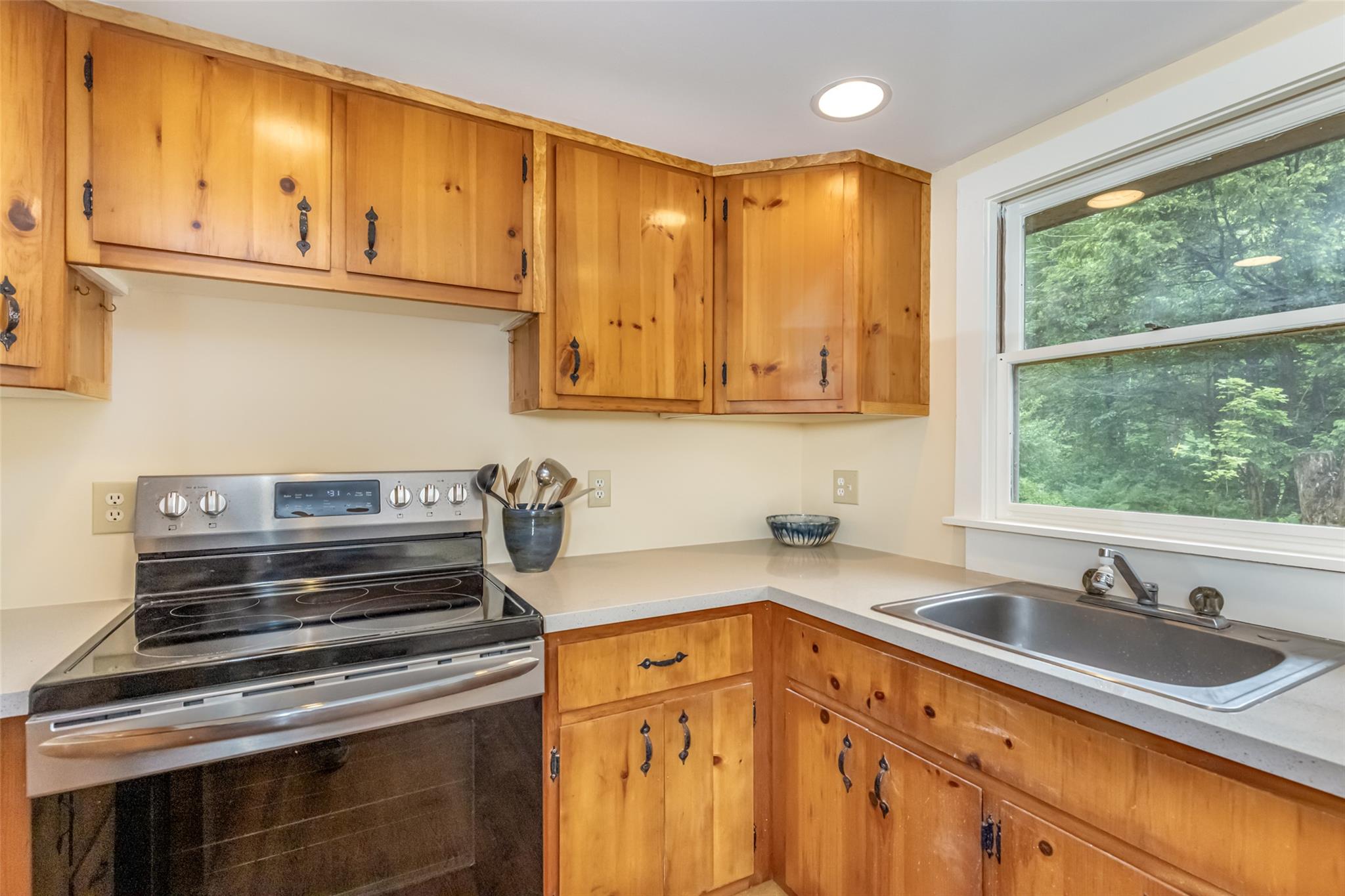 571-575 County Route 2, Accord, NY 12404