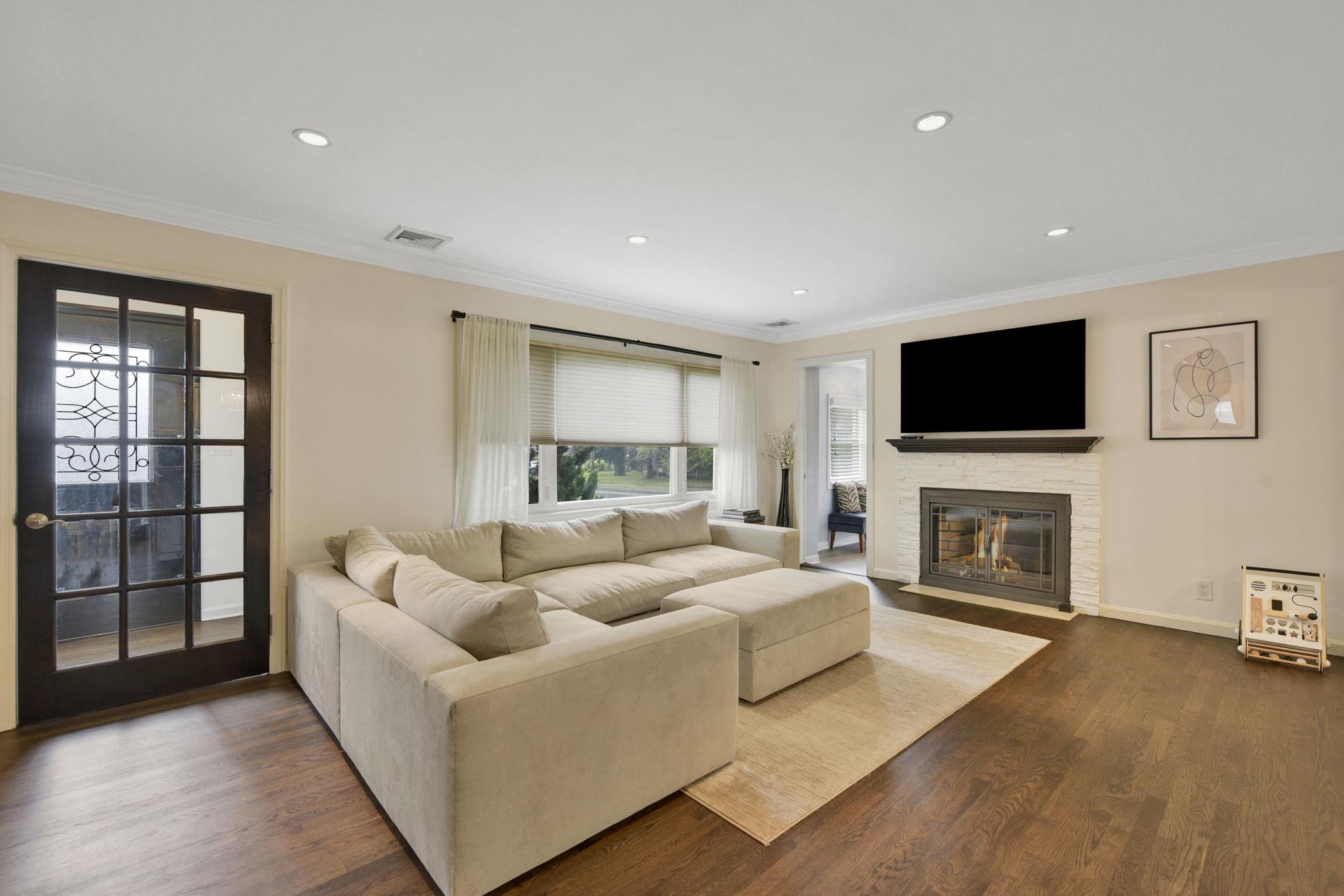 3309 Balsam Street, Oceanside, NY 11572