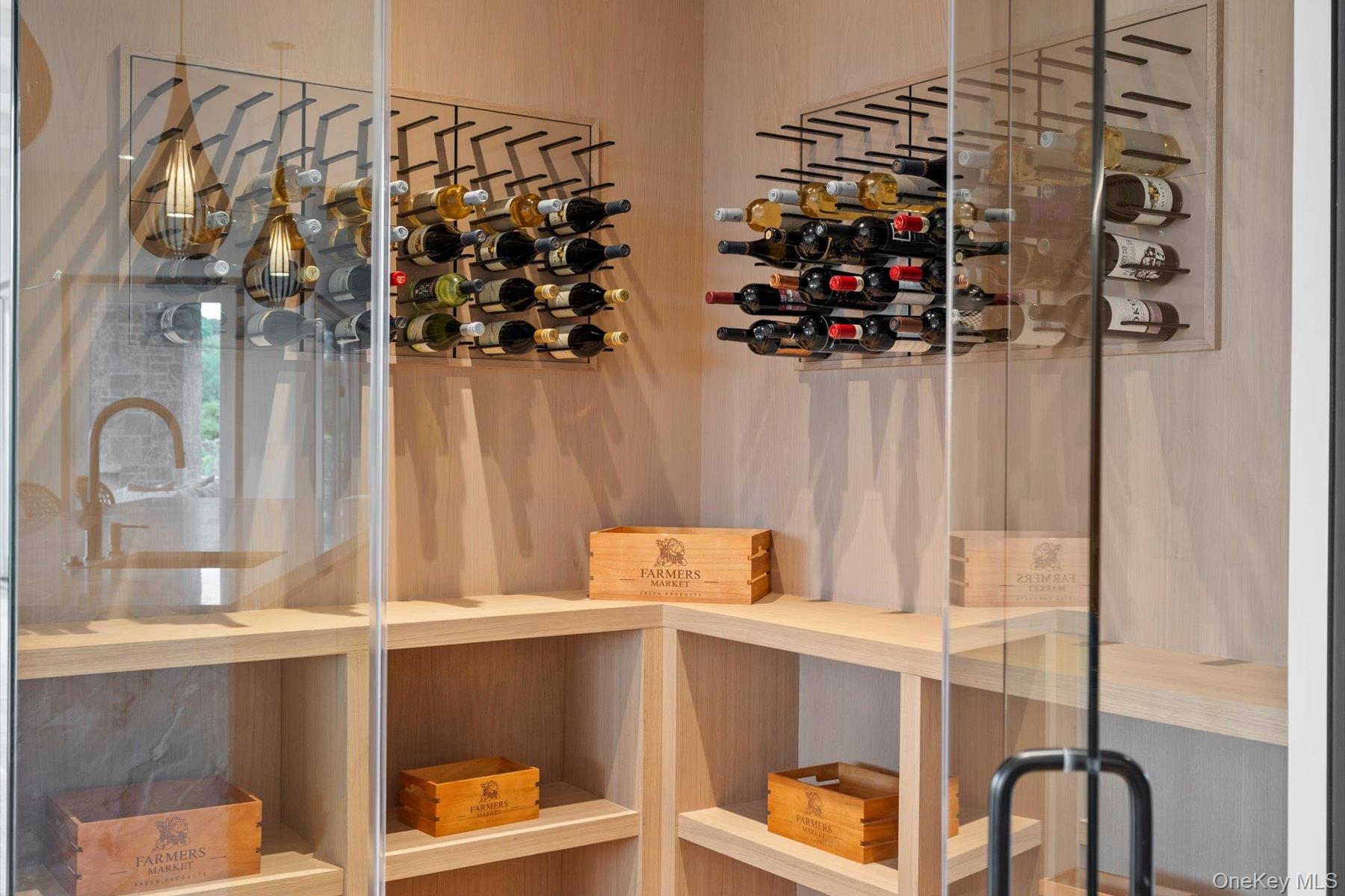 551 Main Street, Quiogue, NY 11978