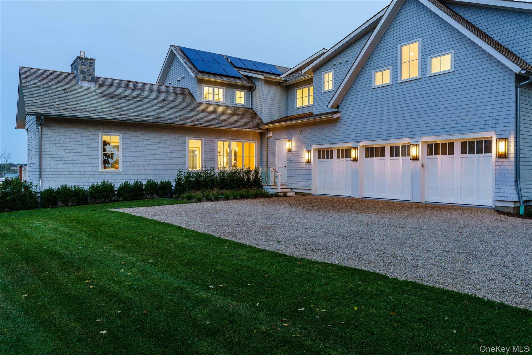 551 Main Street, Quiogue, NY 11978