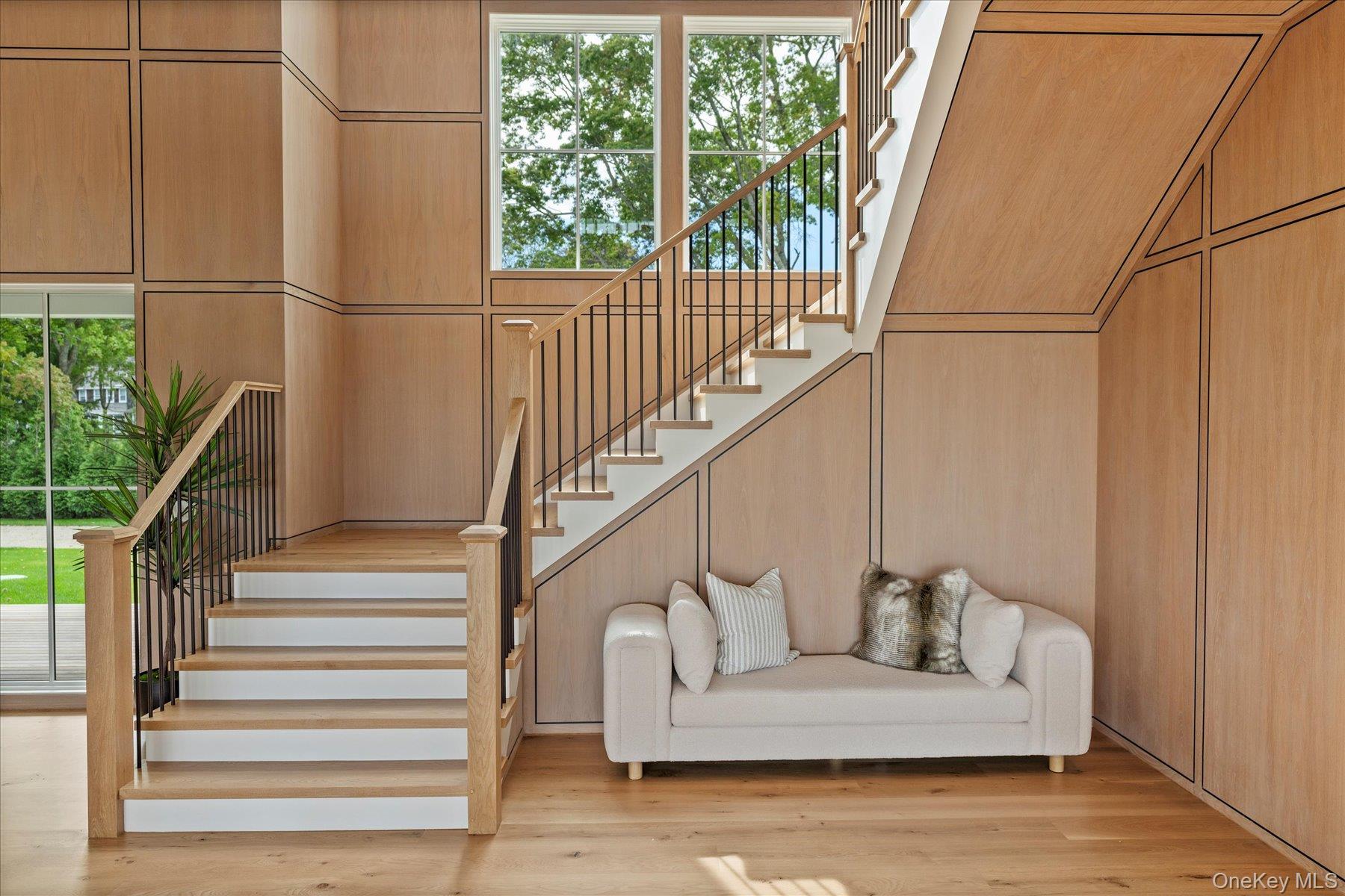 551 Main Street, Quiogue, NY 11978