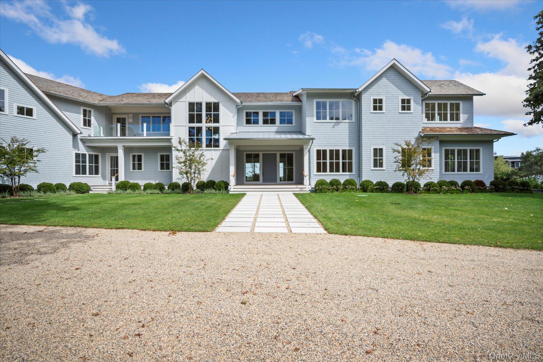 551 Main Street, Quiogue, NY 11978