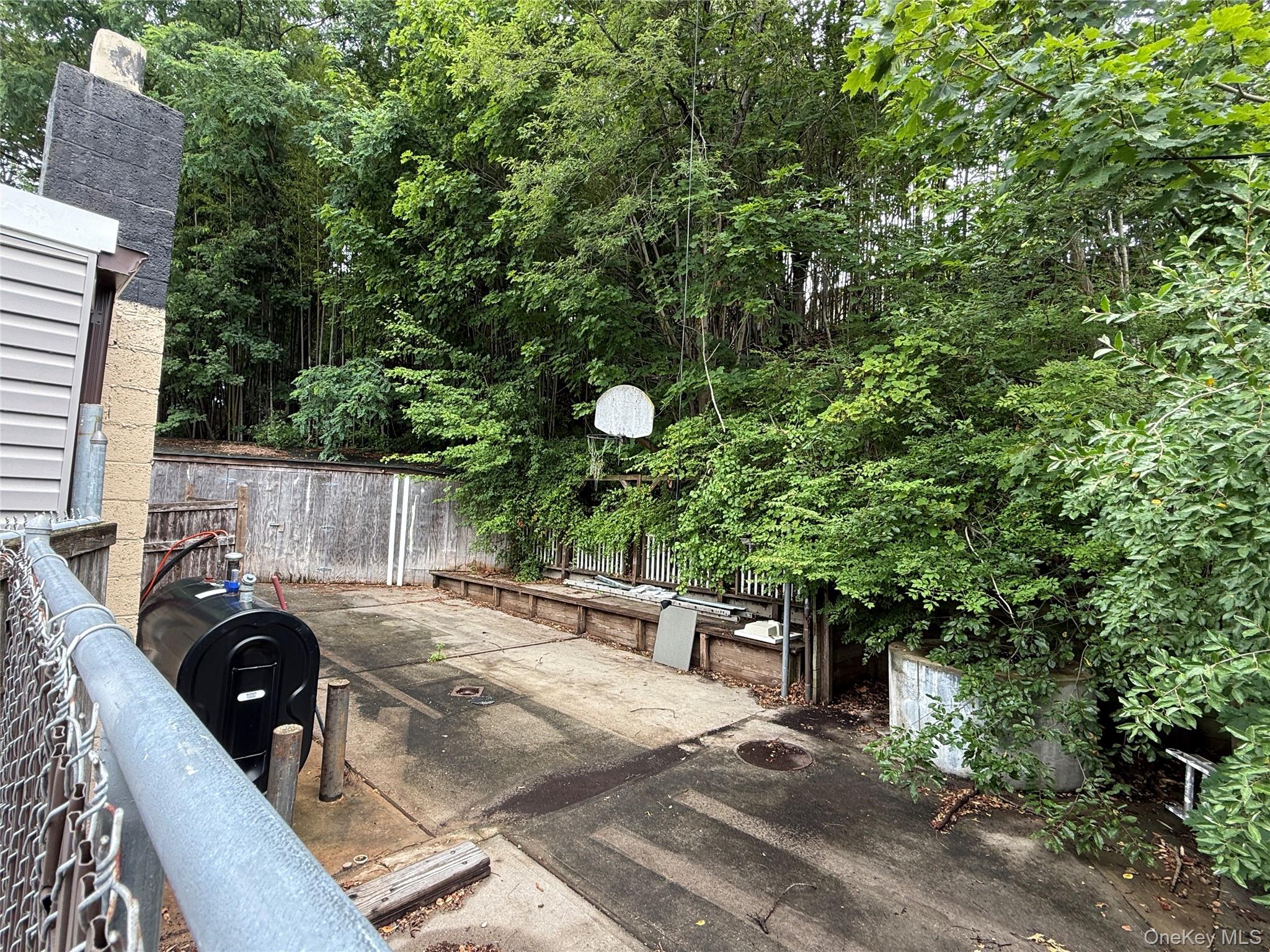 173 Terry Road, Smithtown, NY 11787