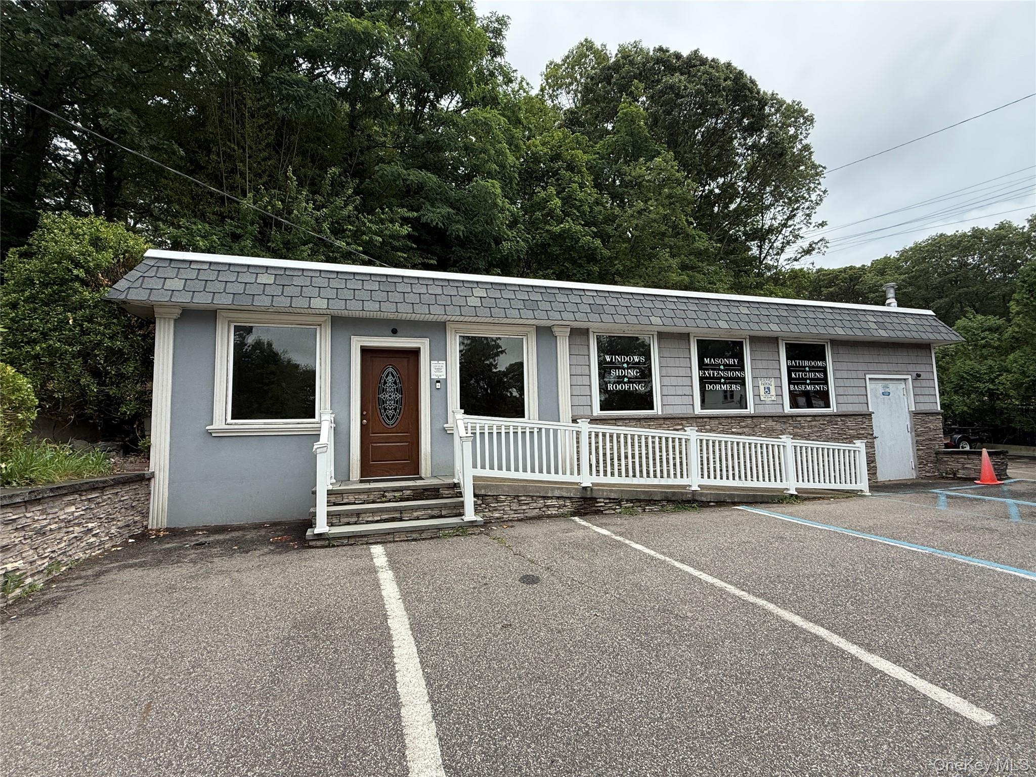 173 Terry Road, Smithtown, NY 11787