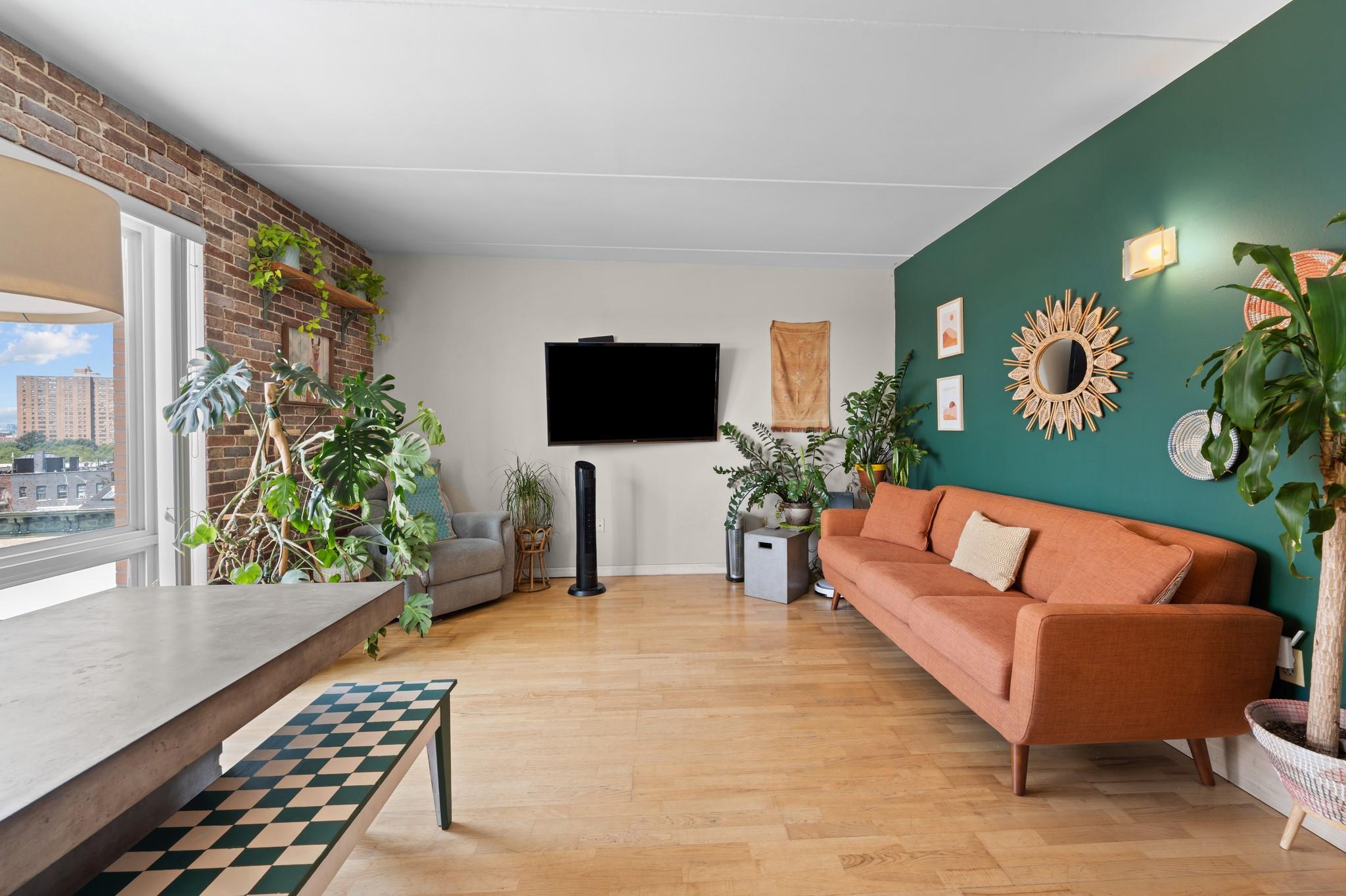 853 Macy Place # 8E, Bronx, NY 10455