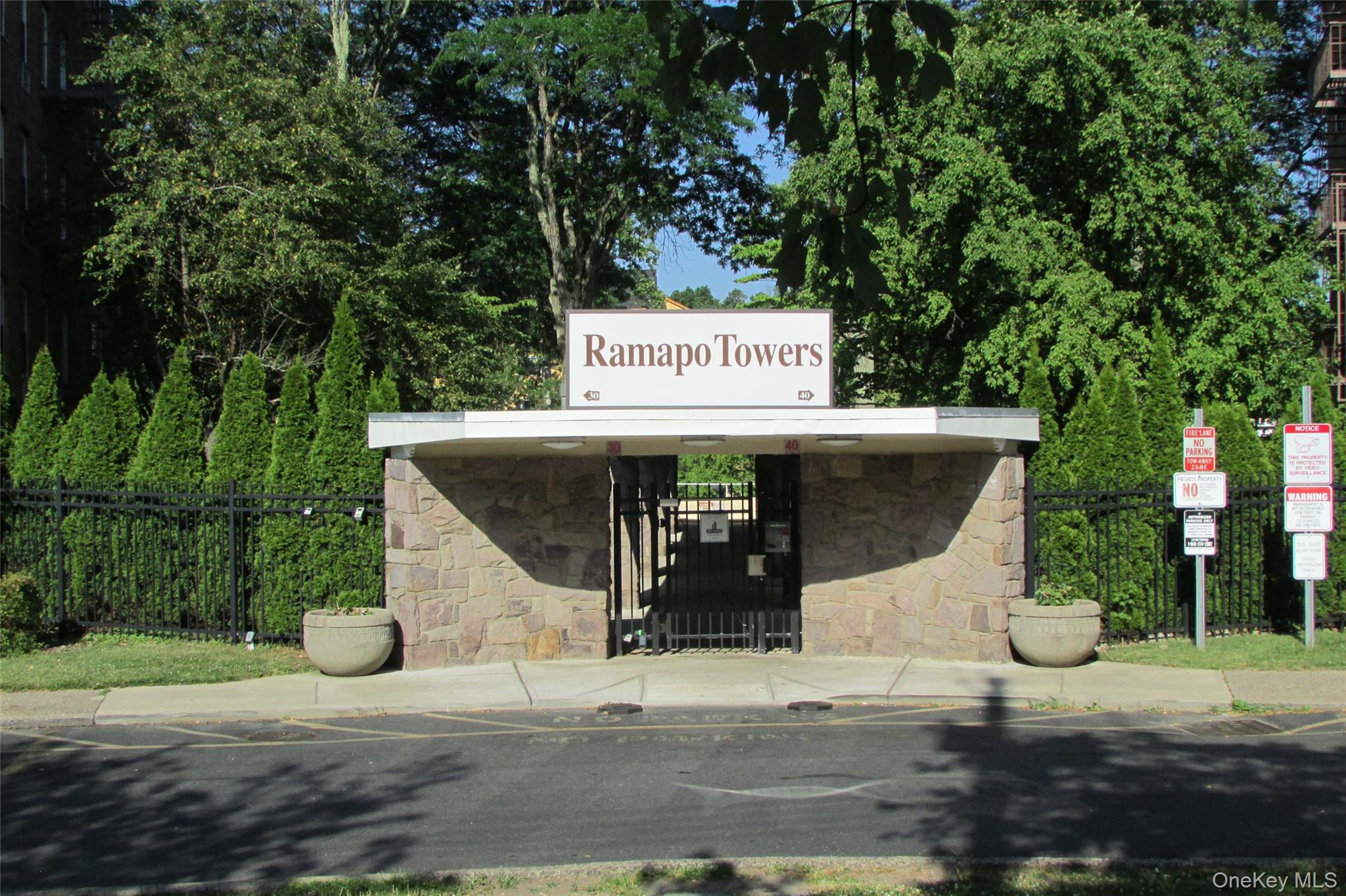 30 S Cole Avenue # 6 F, Spring Valley, NY 10977