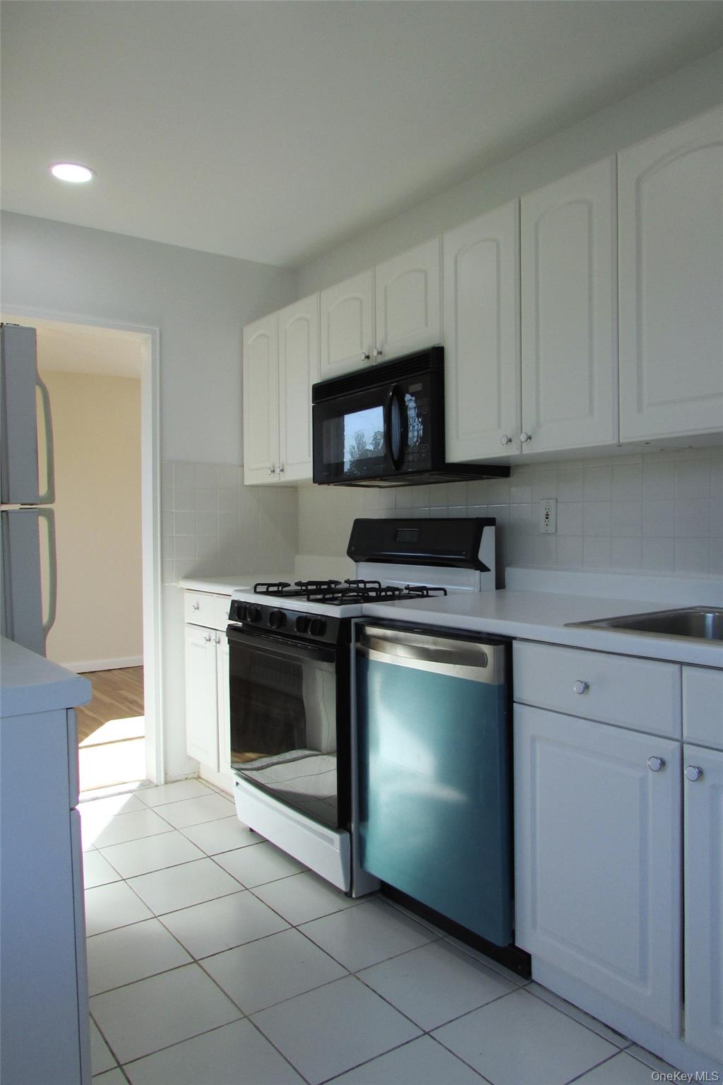 30 S Cole Avenue # 6 F, Spring Valley, NY 10977