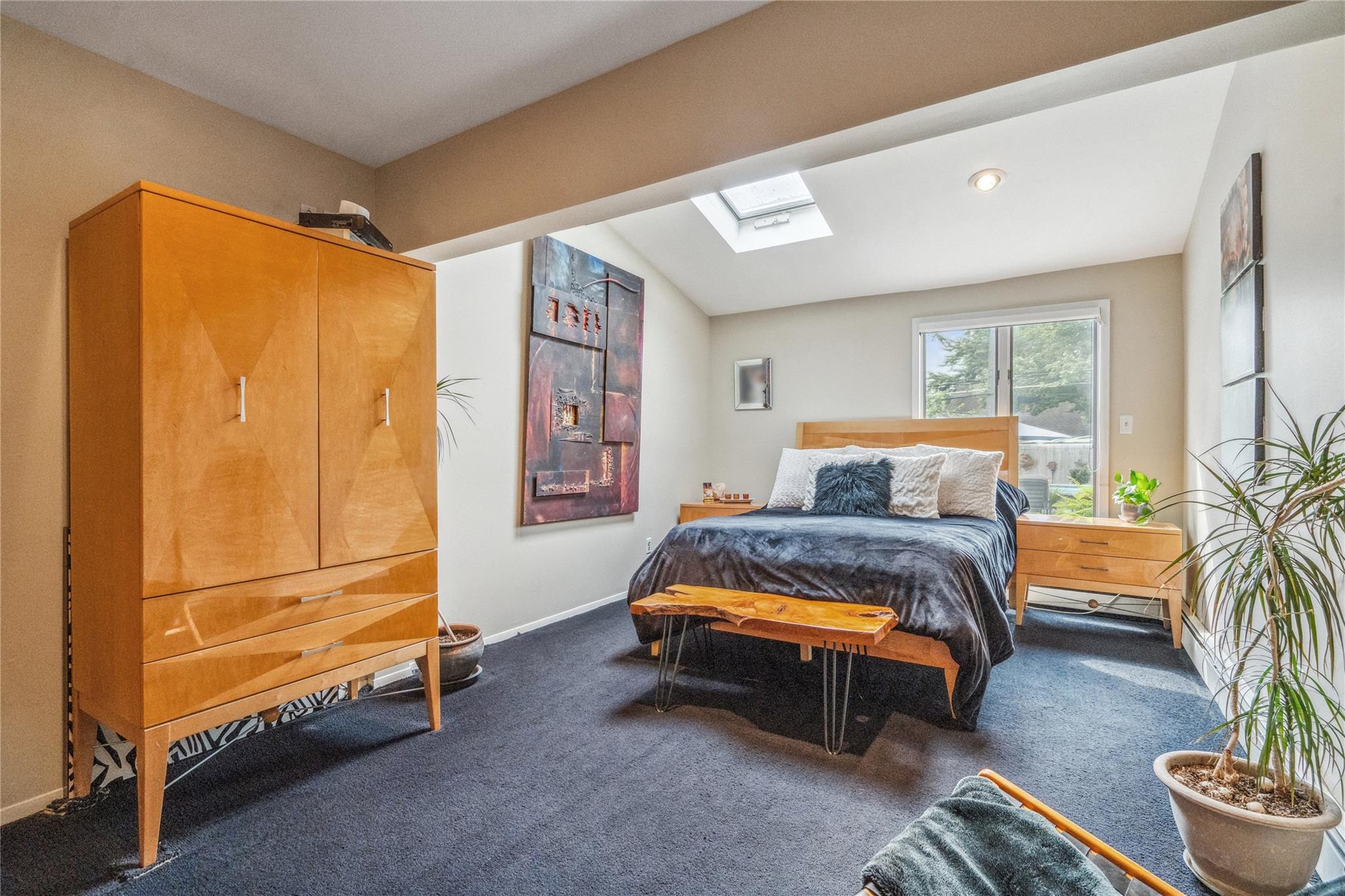 55 Duckpond Drive N, Wantagh, NY 11793