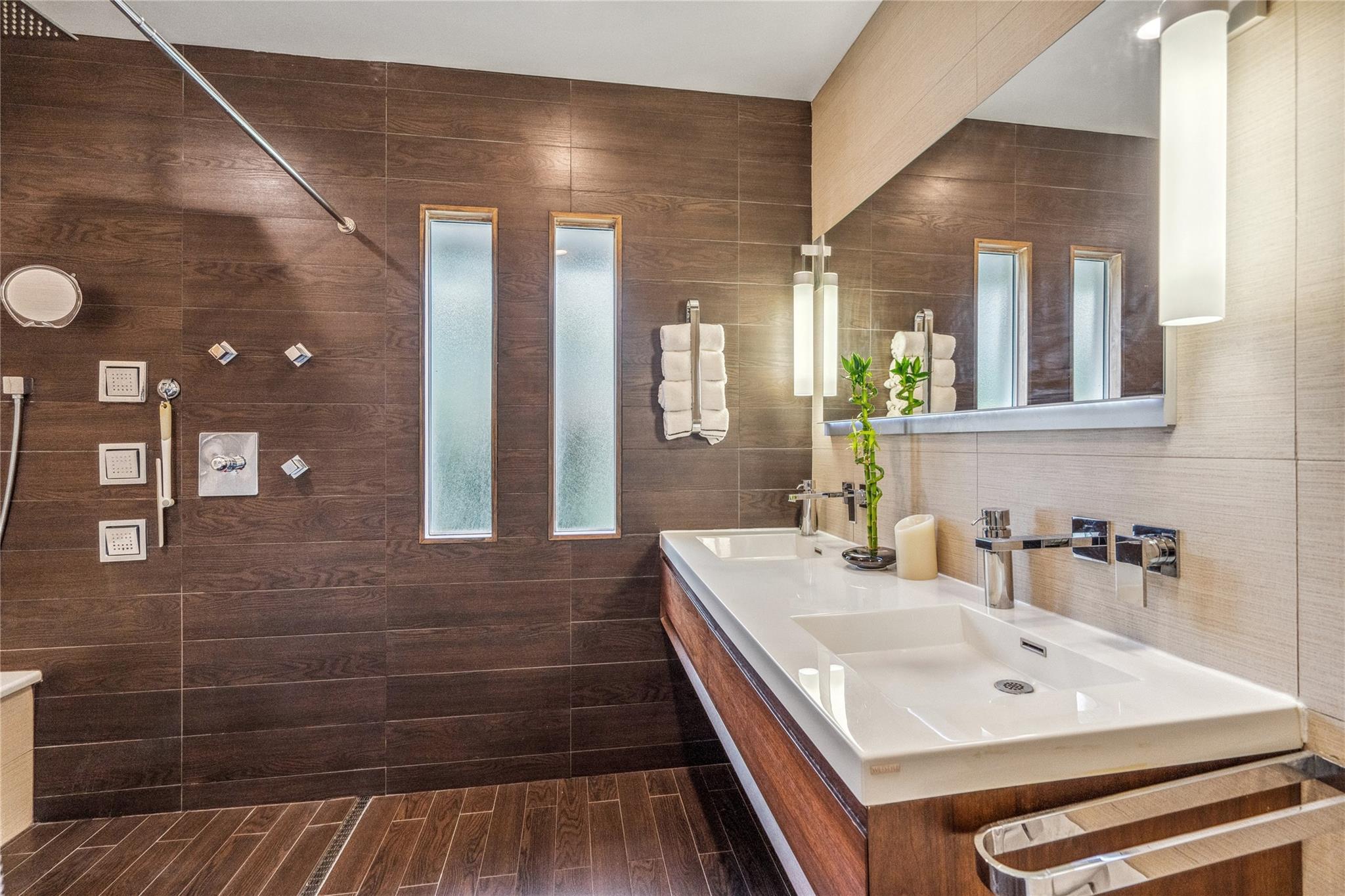 55 Duckpond Drive N, Wantagh, NY 11793