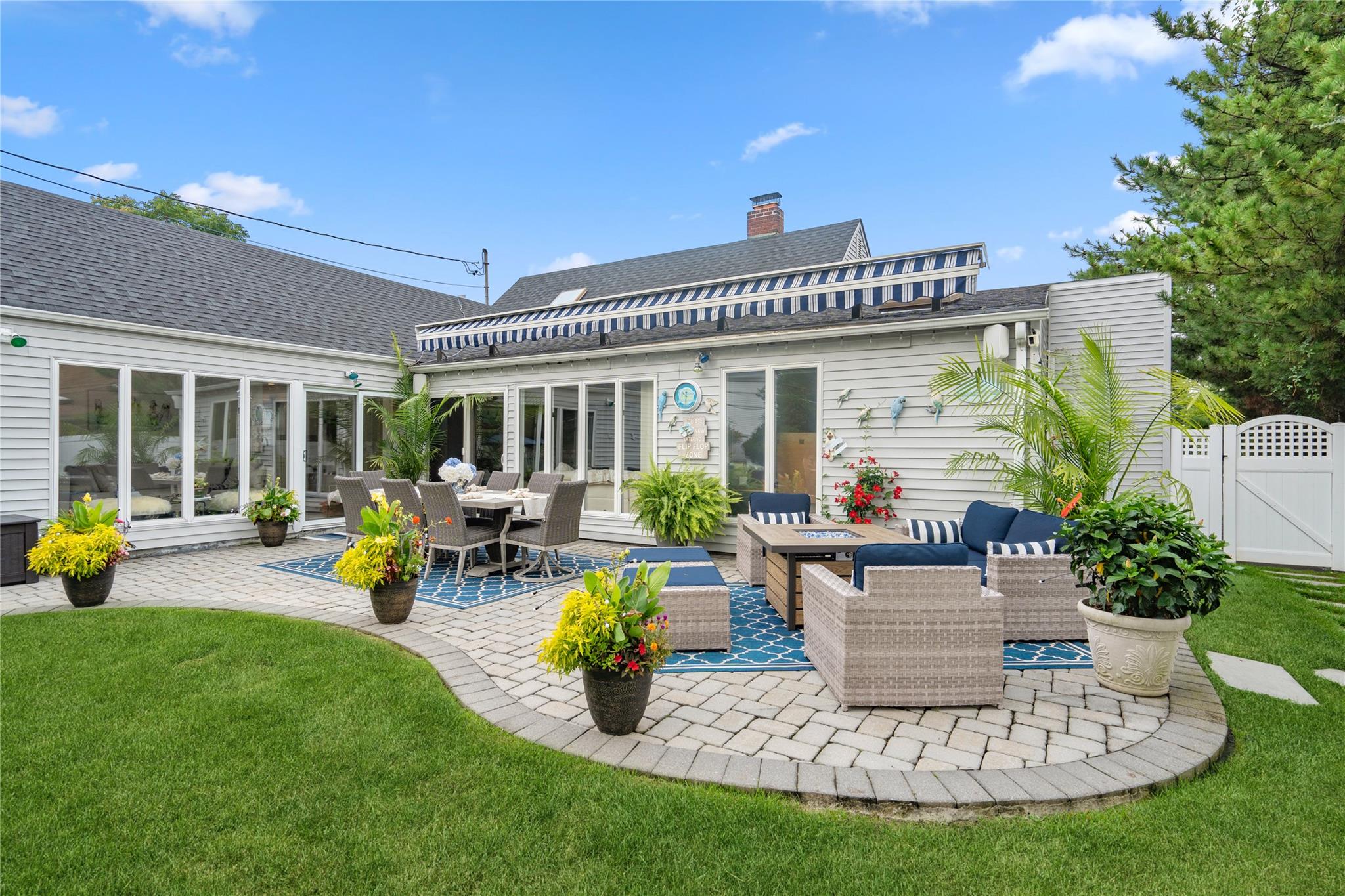 55 Duckpond Drive N, Wantagh, NY 11793