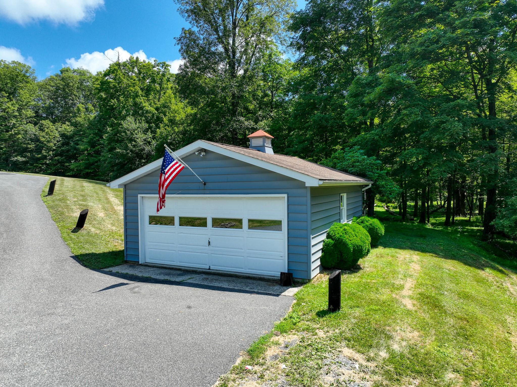 4 Bijou Lane, Otisville, NY 10963