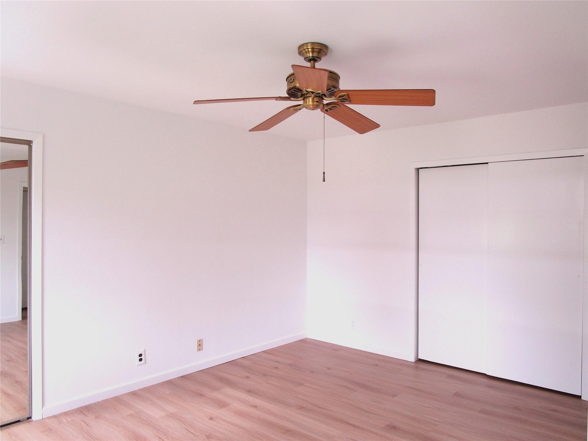 324 Post Avenue # Apt. 8-J, Westbury, NY 11590