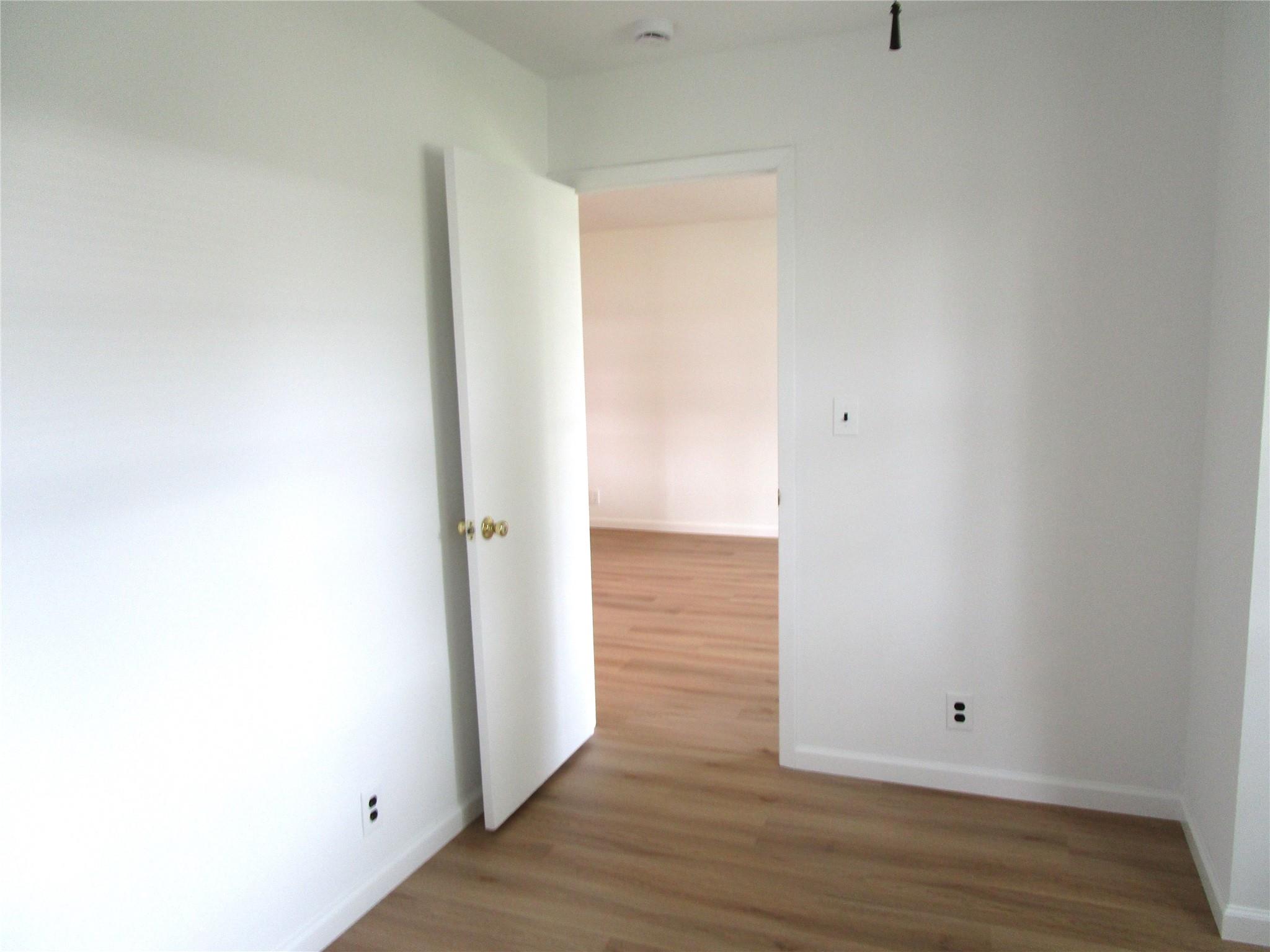 324 Post Avenue # Apt. 8-J, Westbury, NY 11590